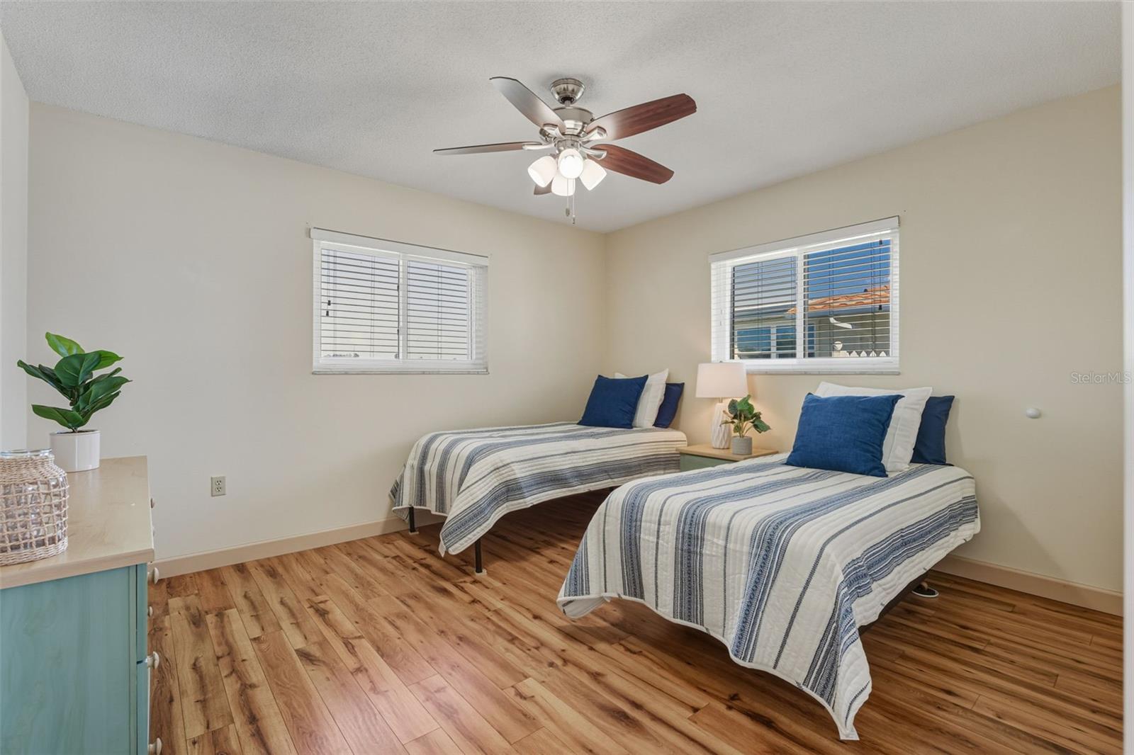 Image 38 of 67 For 2343 Bal Harbour Drive