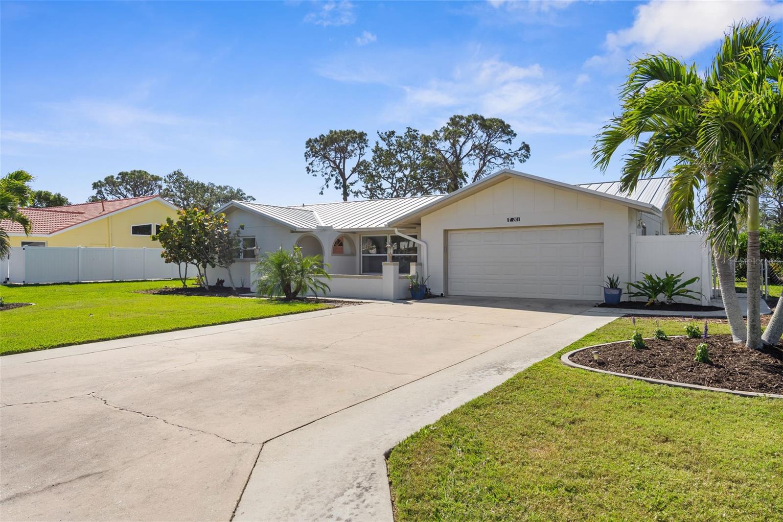 Details for 201 Cavallini Drive, NOKOMIS, FL 34275