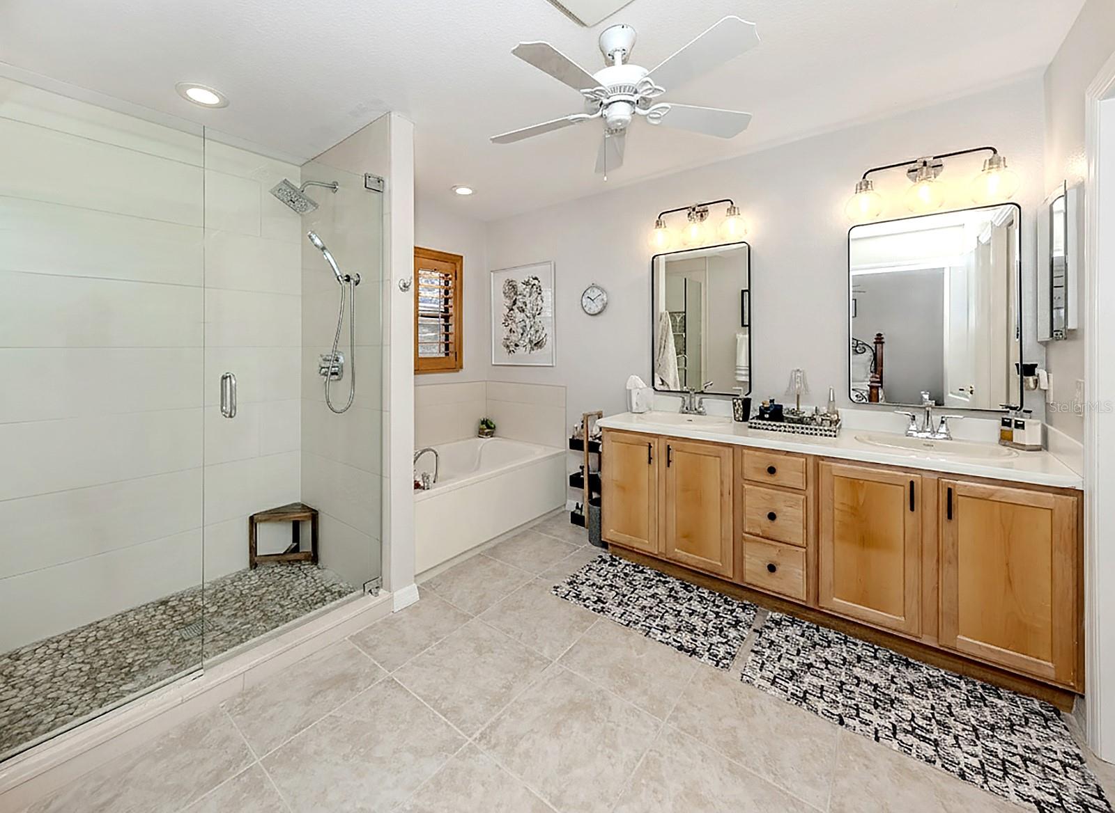 Image 22 of 64 For 11770 Tempest Harbor Loop