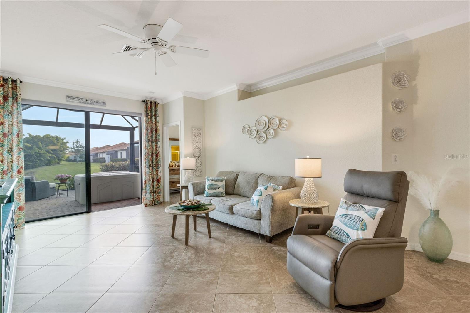 Image 18 of 84 For 19396 Nearpoint Drive