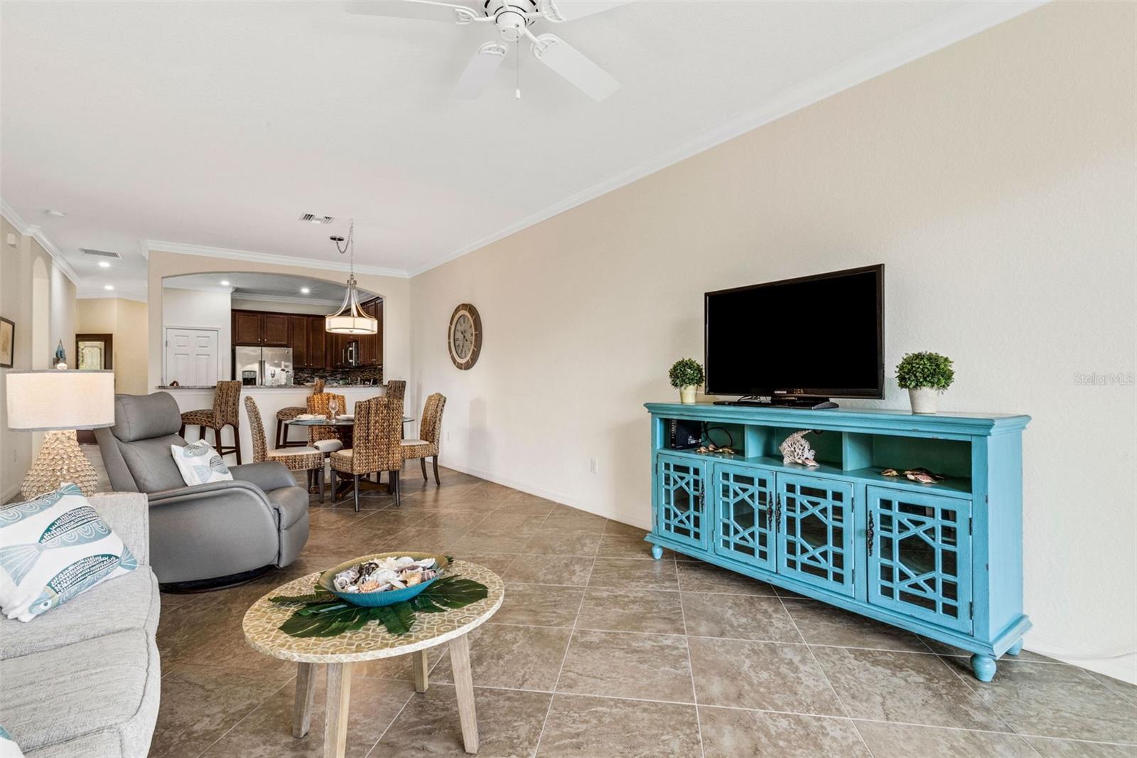 Image 22 of 84 For 19396 Nearpoint Drive