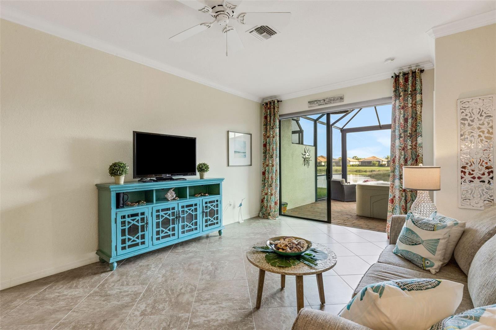 Image 4 of 84 For 19396 Nearpoint Drive