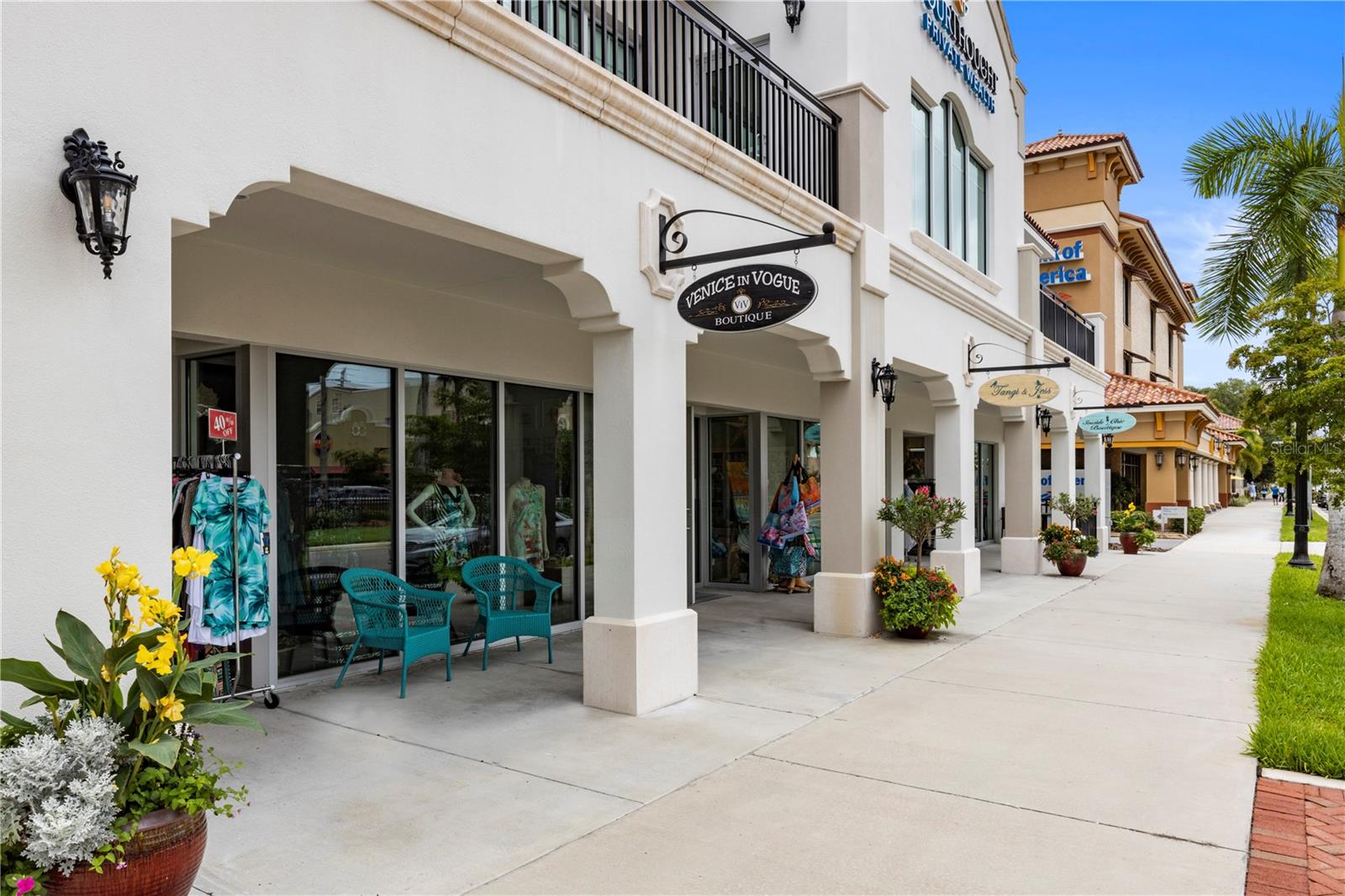 Image 67 of 84 For 19396 Nearpoint Drive