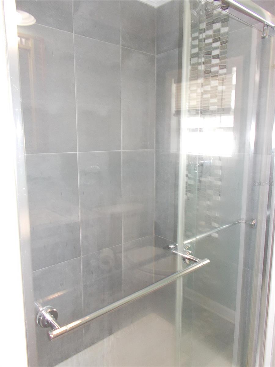 Image 24 of 44 For 451 Longwood Drive