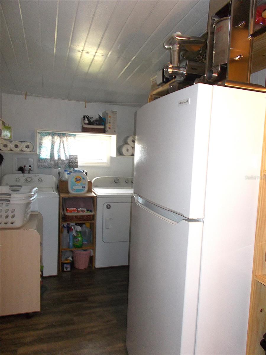 Image 32 of 44 For 451 Longwood Drive