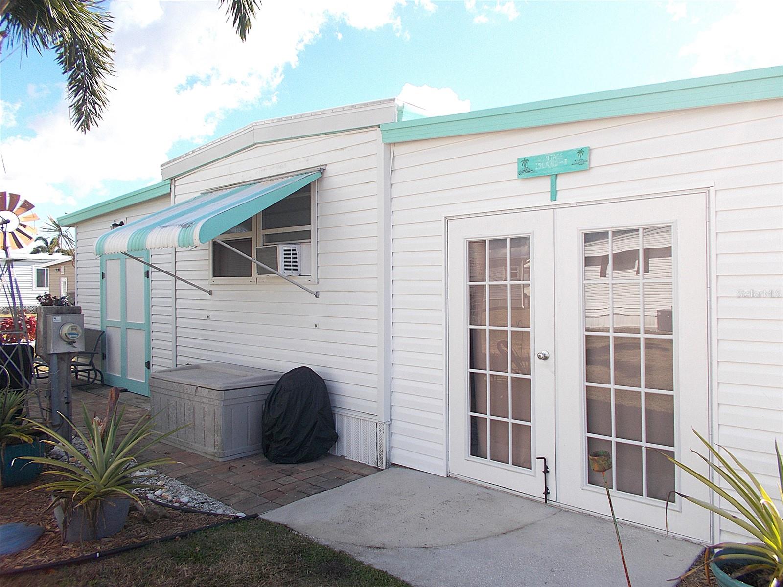 Image 38 of 44 For 451 Longwood Drive