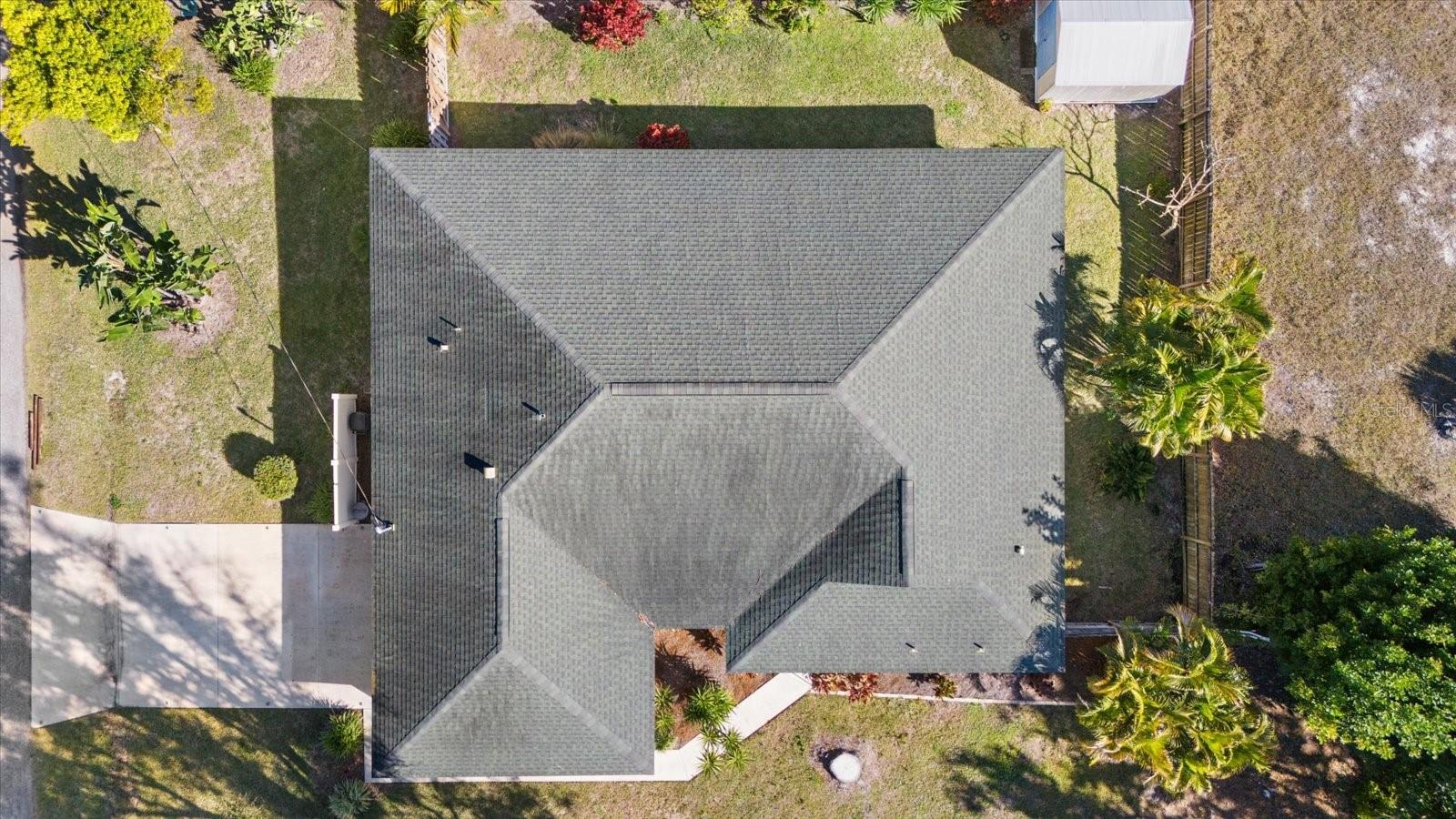 Image 33 of 68 For 2701 Shamrock Drive