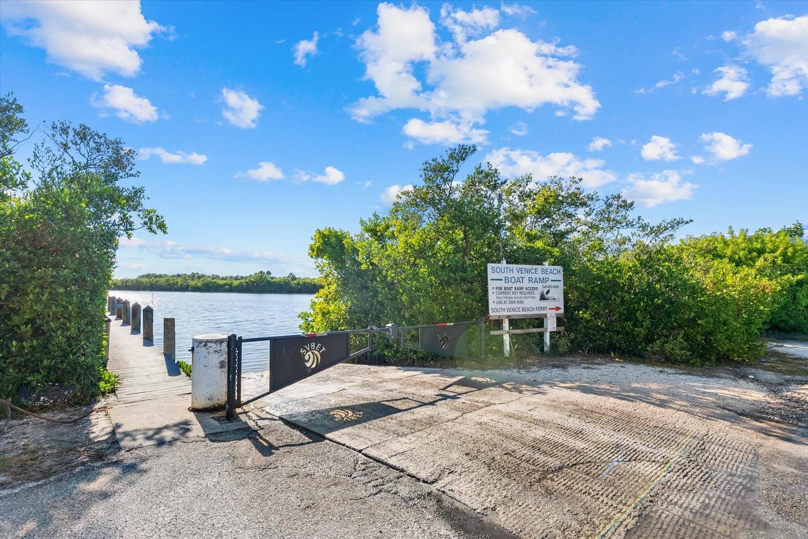 Image 39 of 68 For 2701 Shamrock Drive