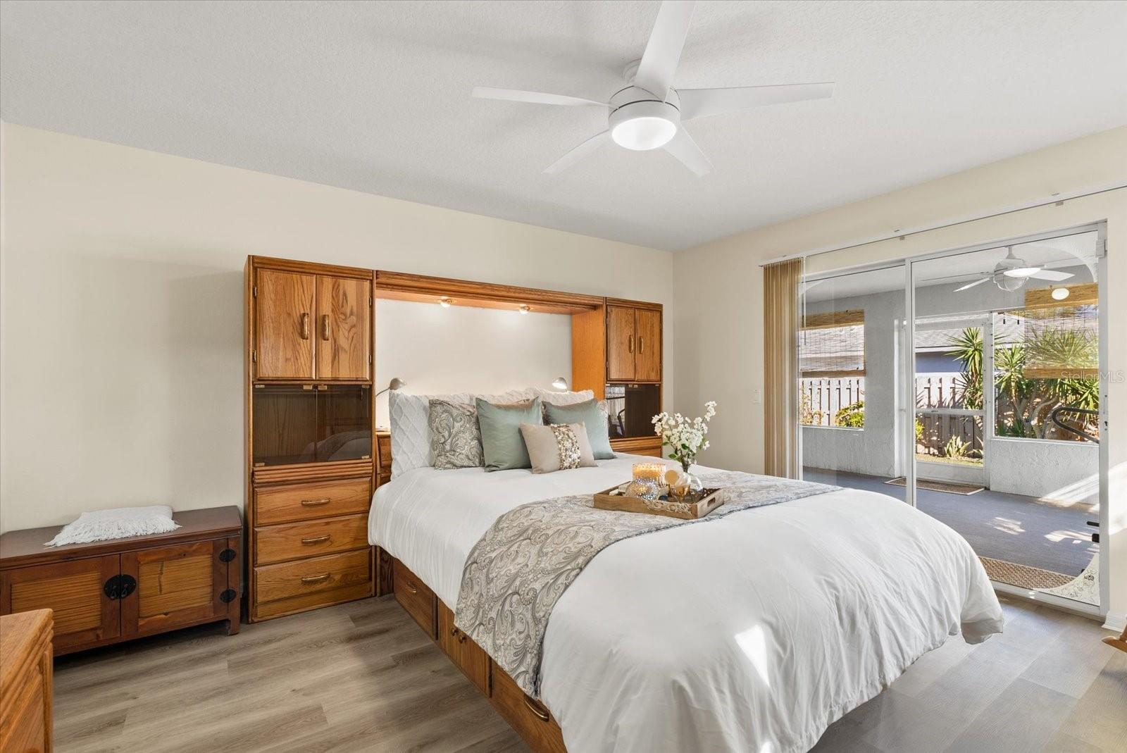 Image 4 of 68 For 2701 Shamrock Drive