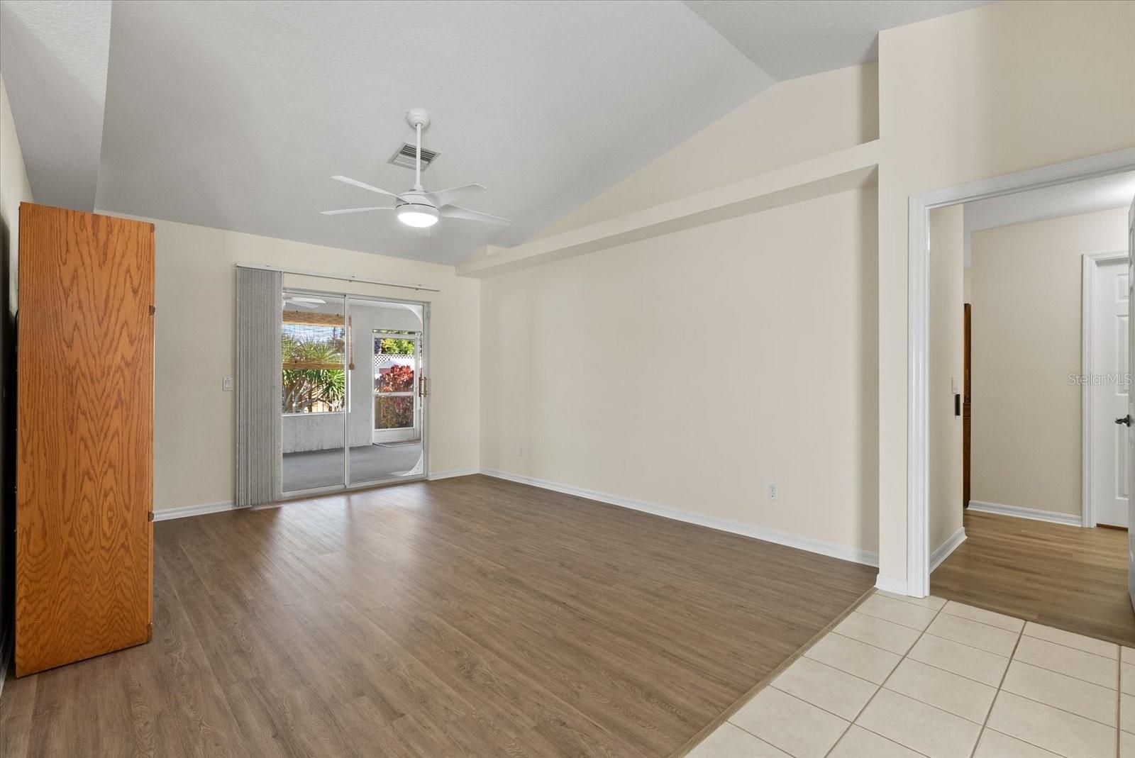 Image 9 of 68 For 2701 Shamrock Drive