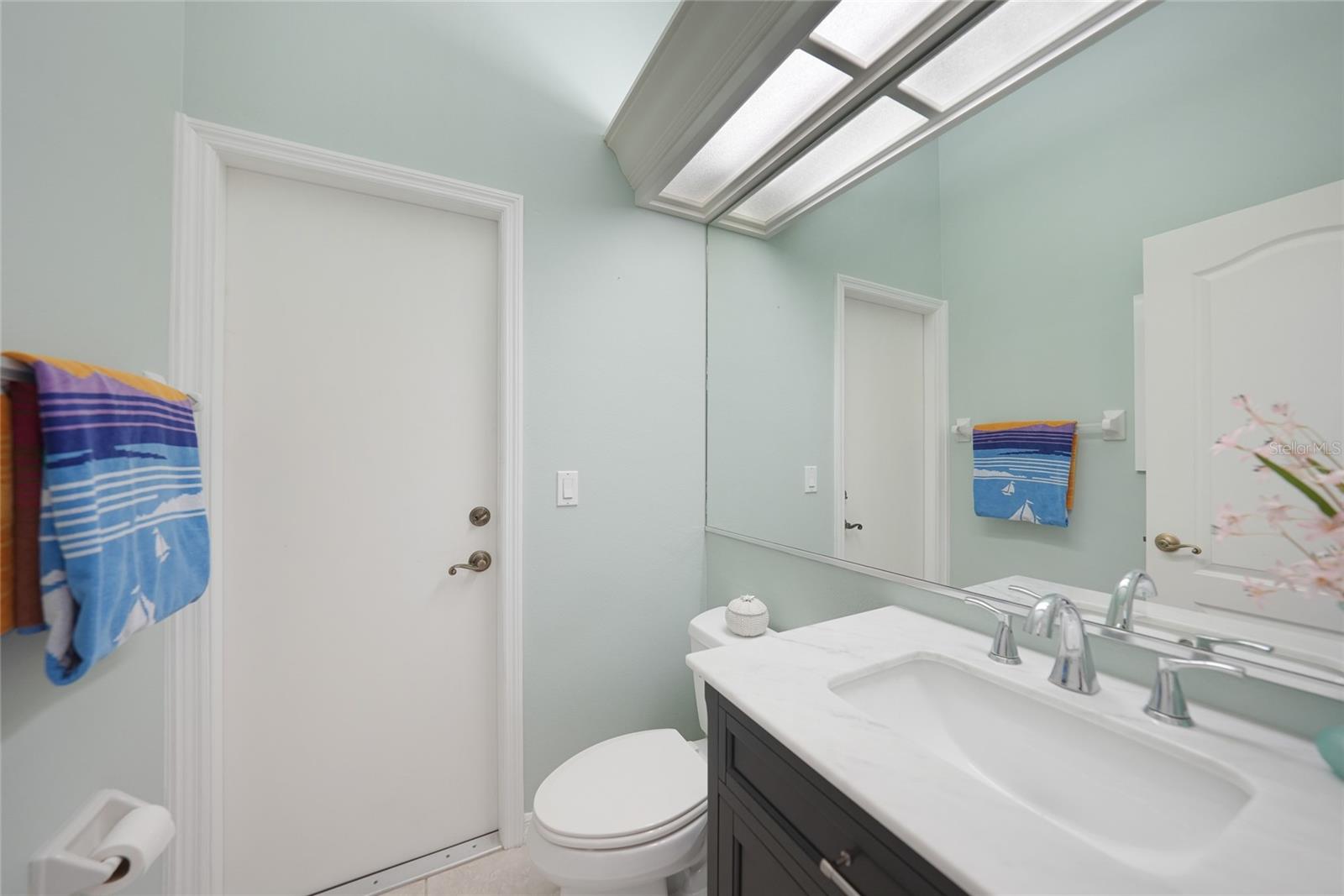 Image 22 of 33 For 828 Dahoon Circle