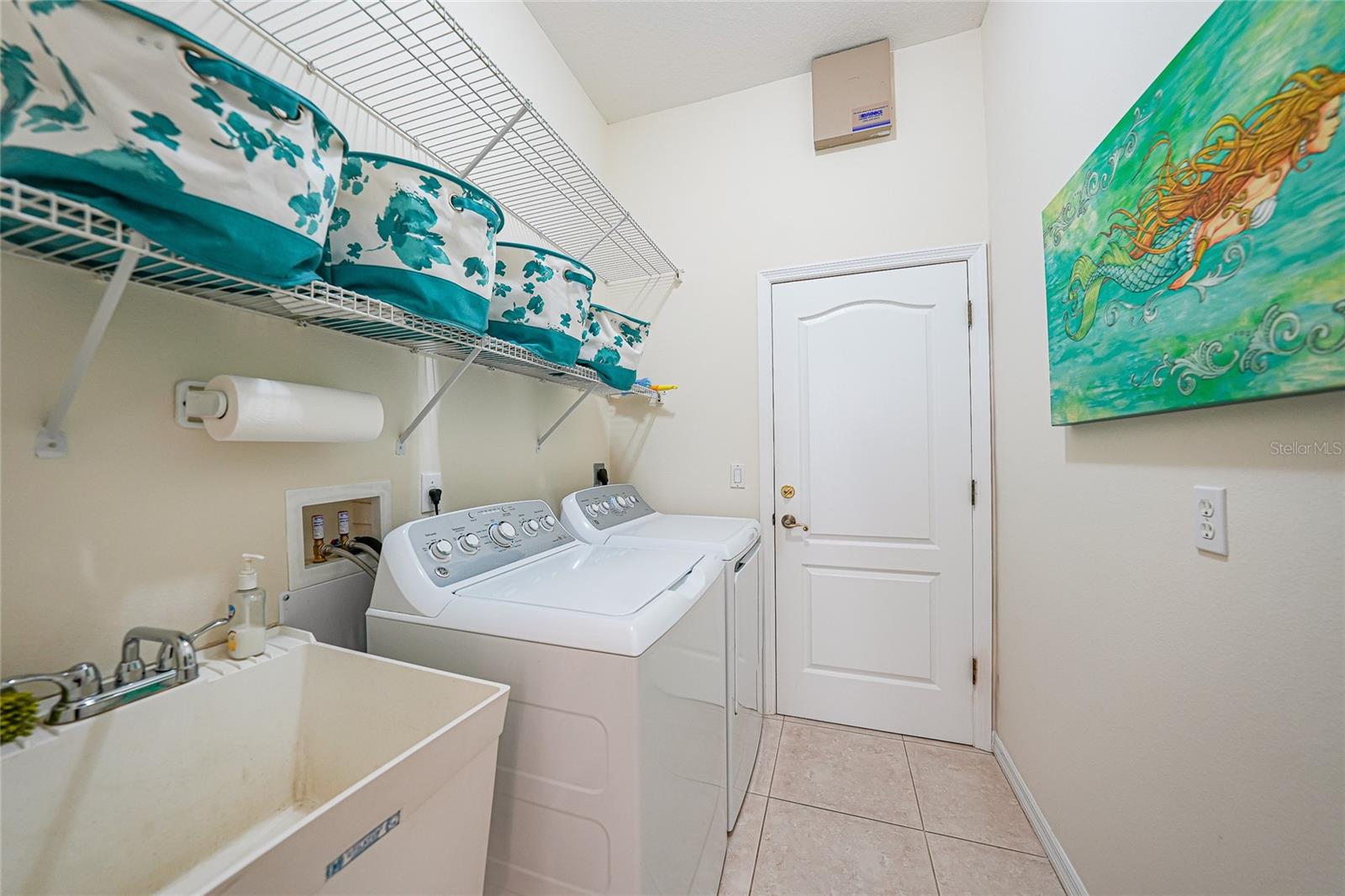 Image 23 of 33 For 828 Dahoon Circle