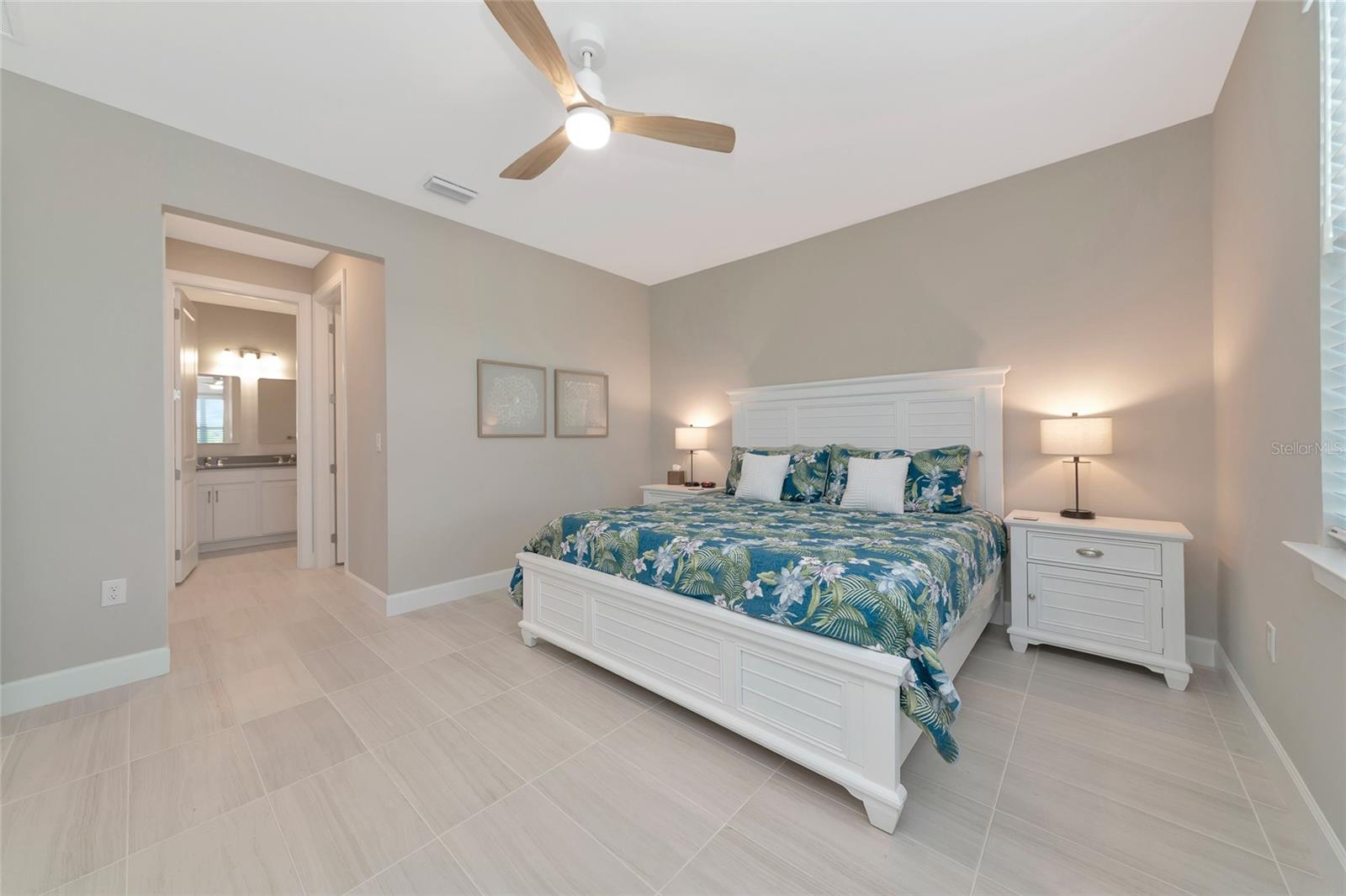 Image 23 of 46 For 9974 Bright Water Drive