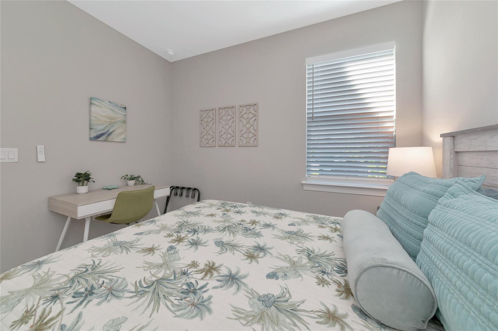 Image 25 of 46 For 9974 Bright Water Drive