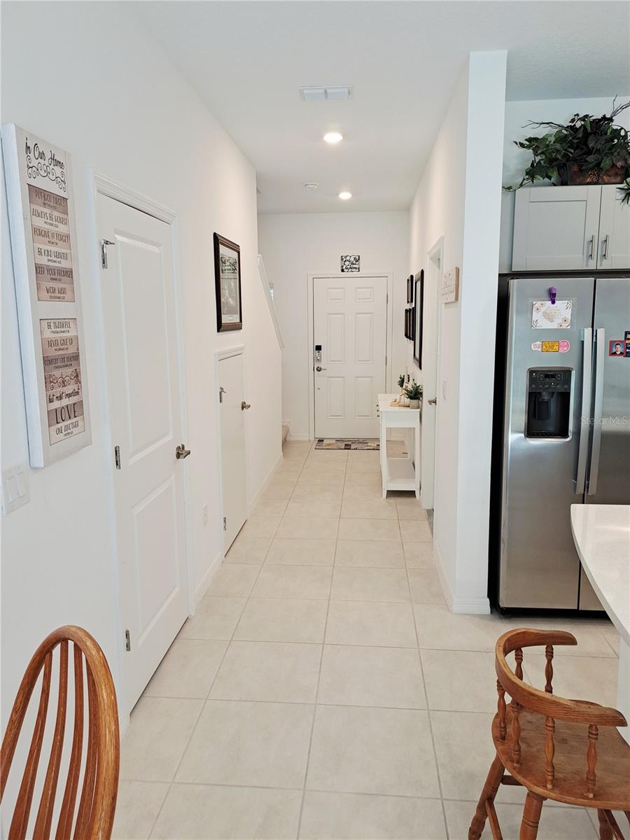 Image 7 of 27 For 2991 Canary Avenue