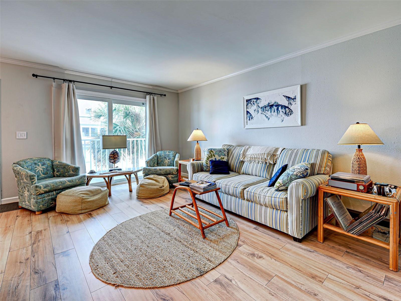 Image 19 of 45 For 902 Gibbs Road 285