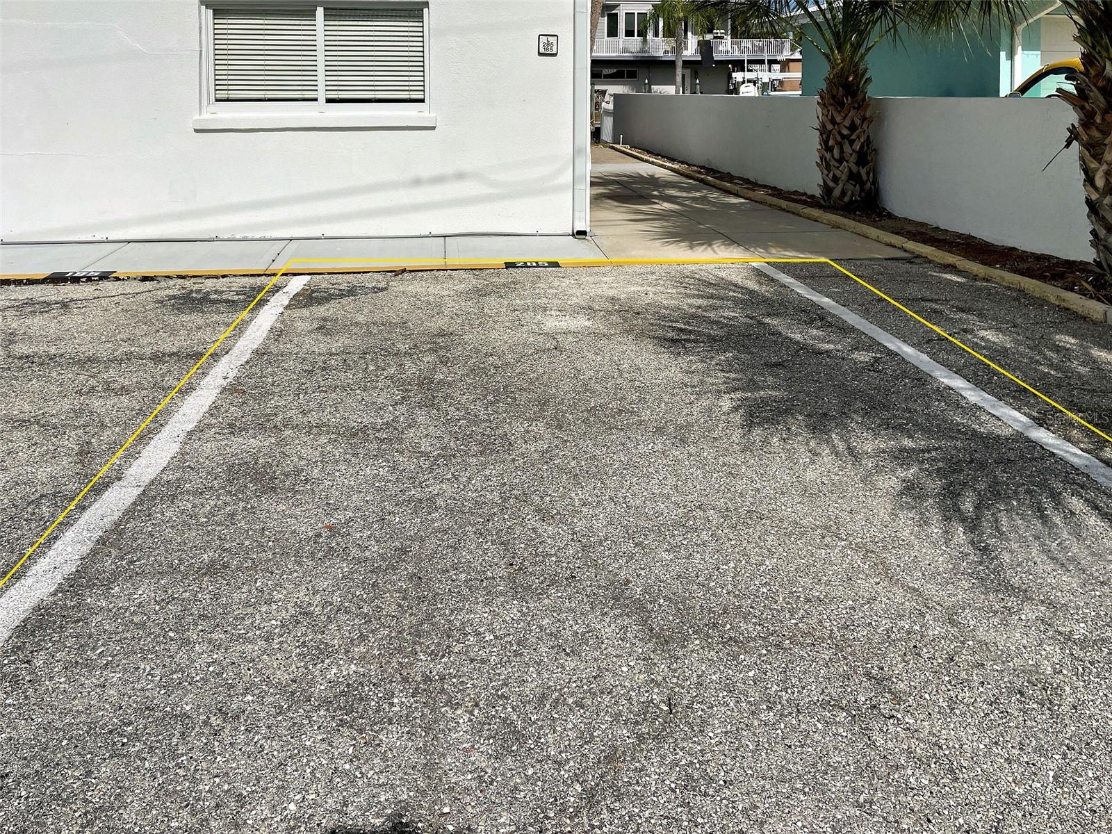 Image 3 of 45 For 902 Gibbs Road 285