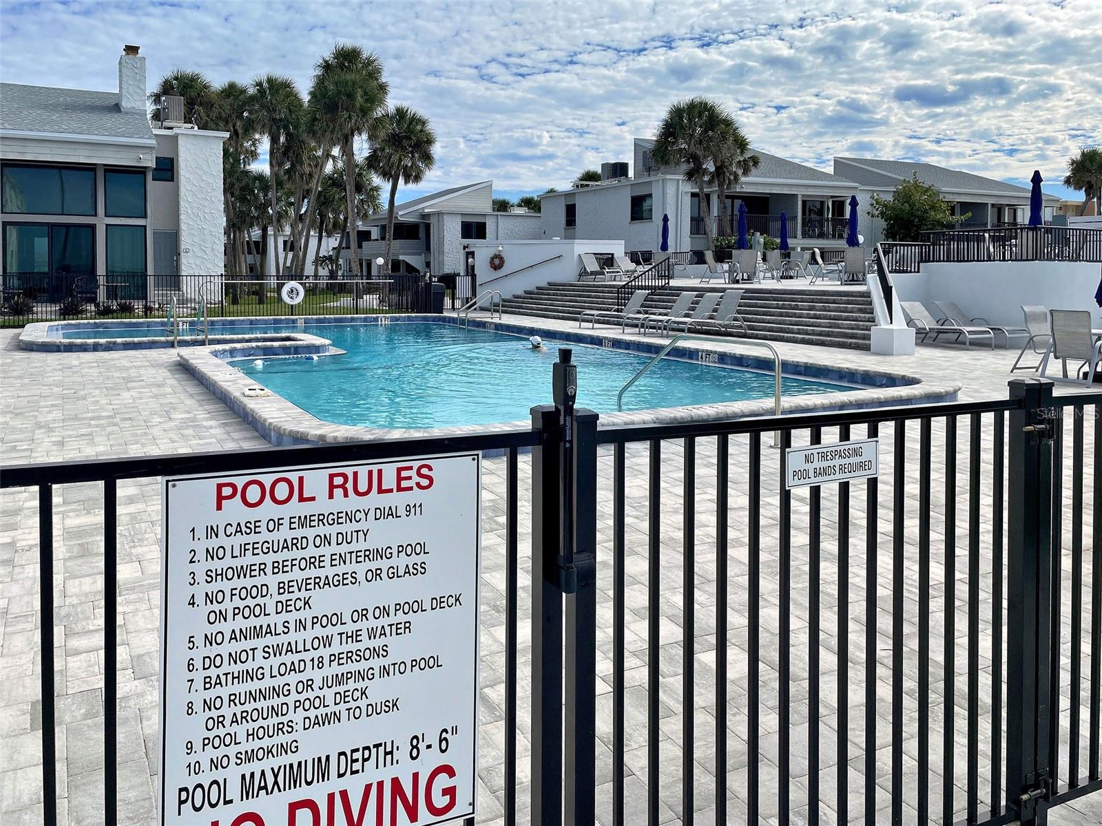 Image 39 of 45 For 902 Gibbs Road 285