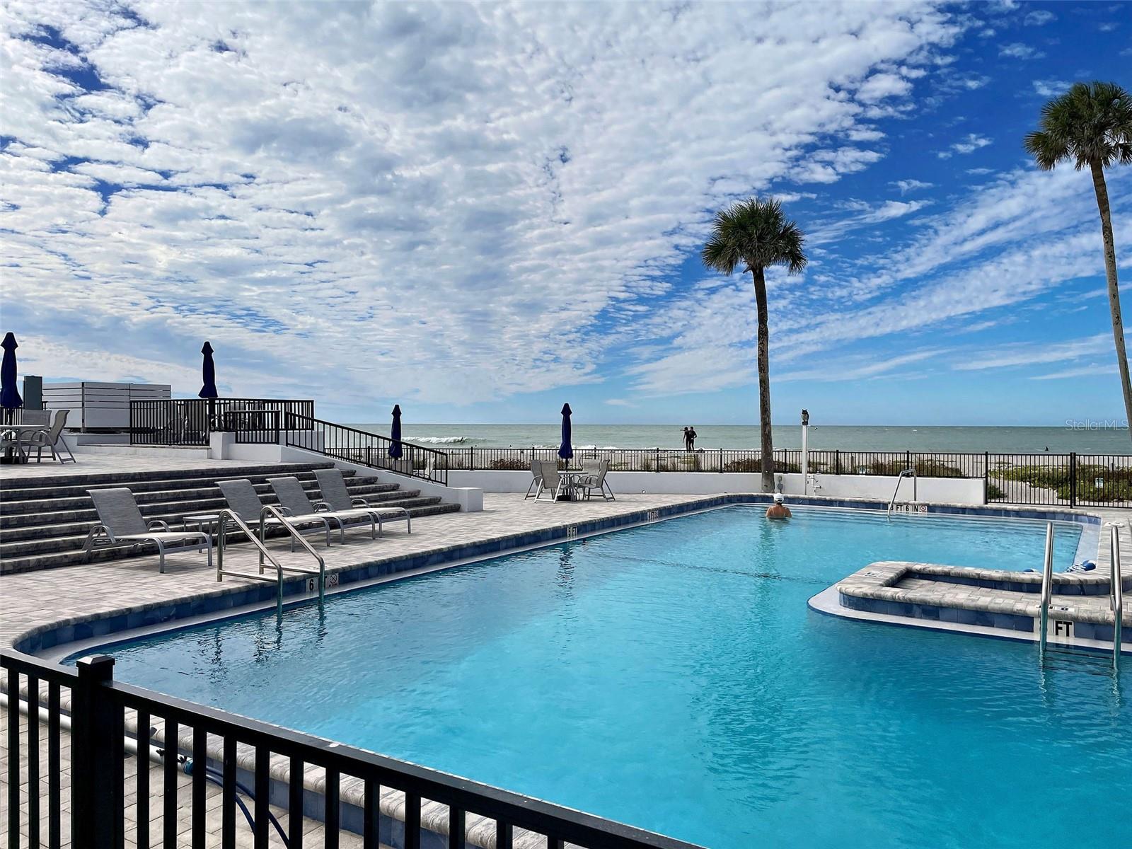 Image 42 of 45 For 902 Gibbs Road 285