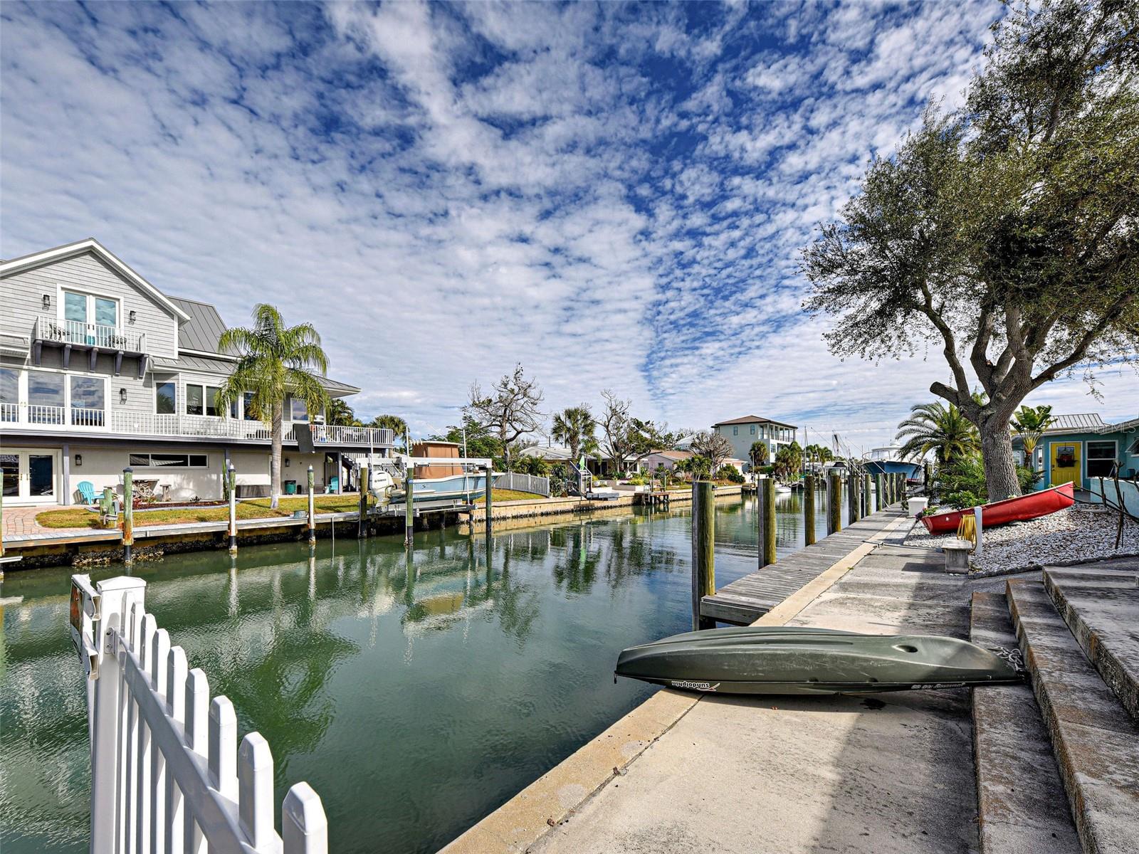 Image 9 of 45 For 902 Gibbs Road 285