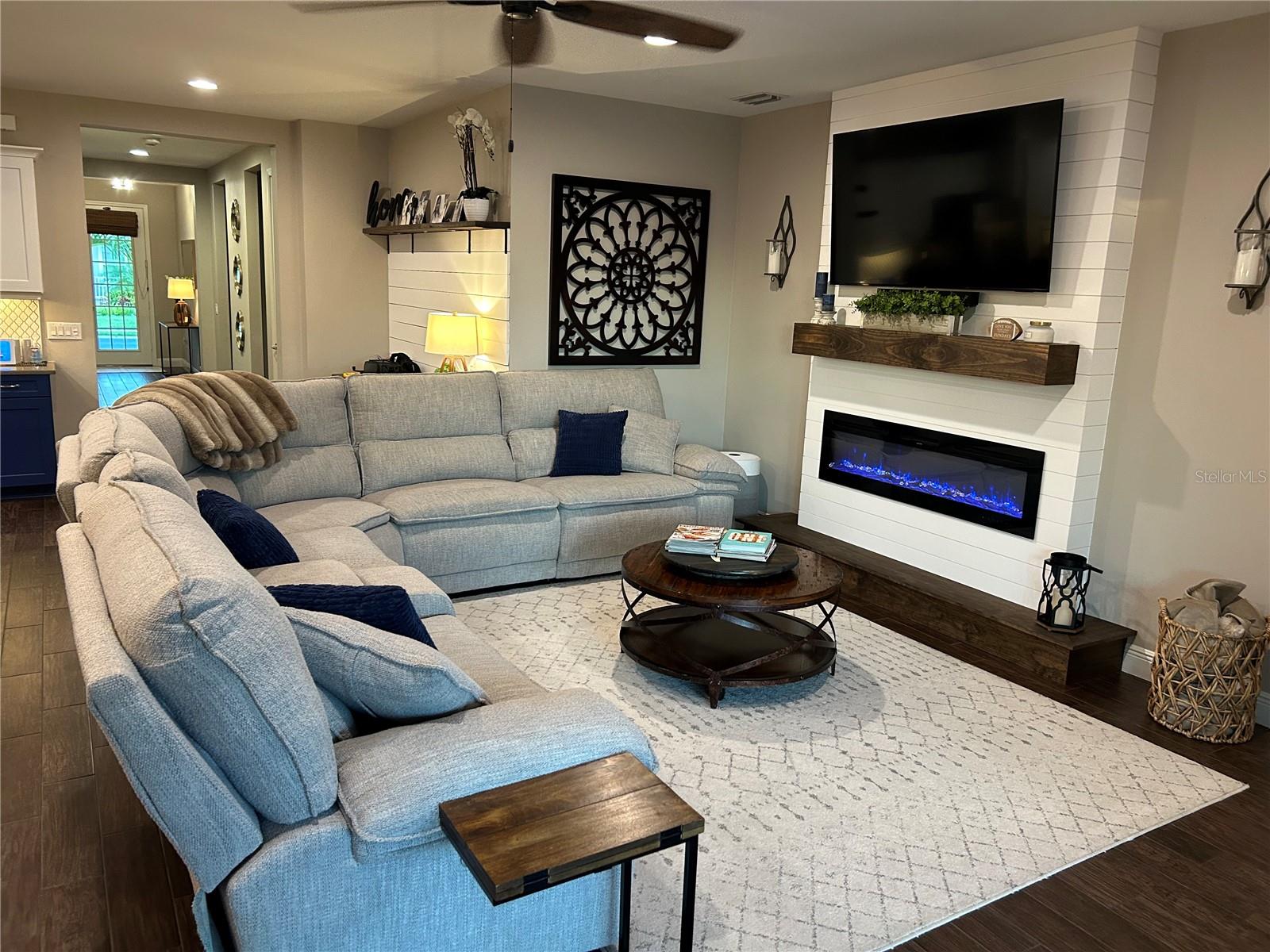 Image 22 of 48 For 125 Avens Drive