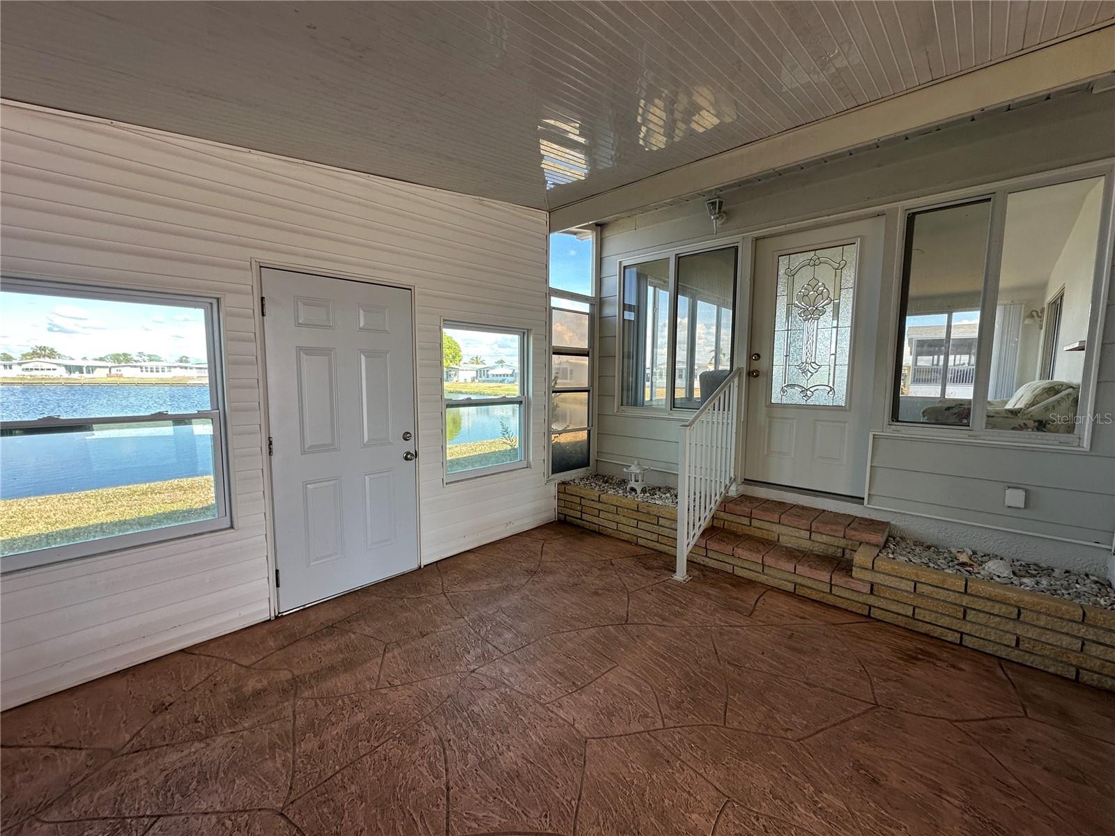 Image 5 of 16 For 109 Lakeview Drive