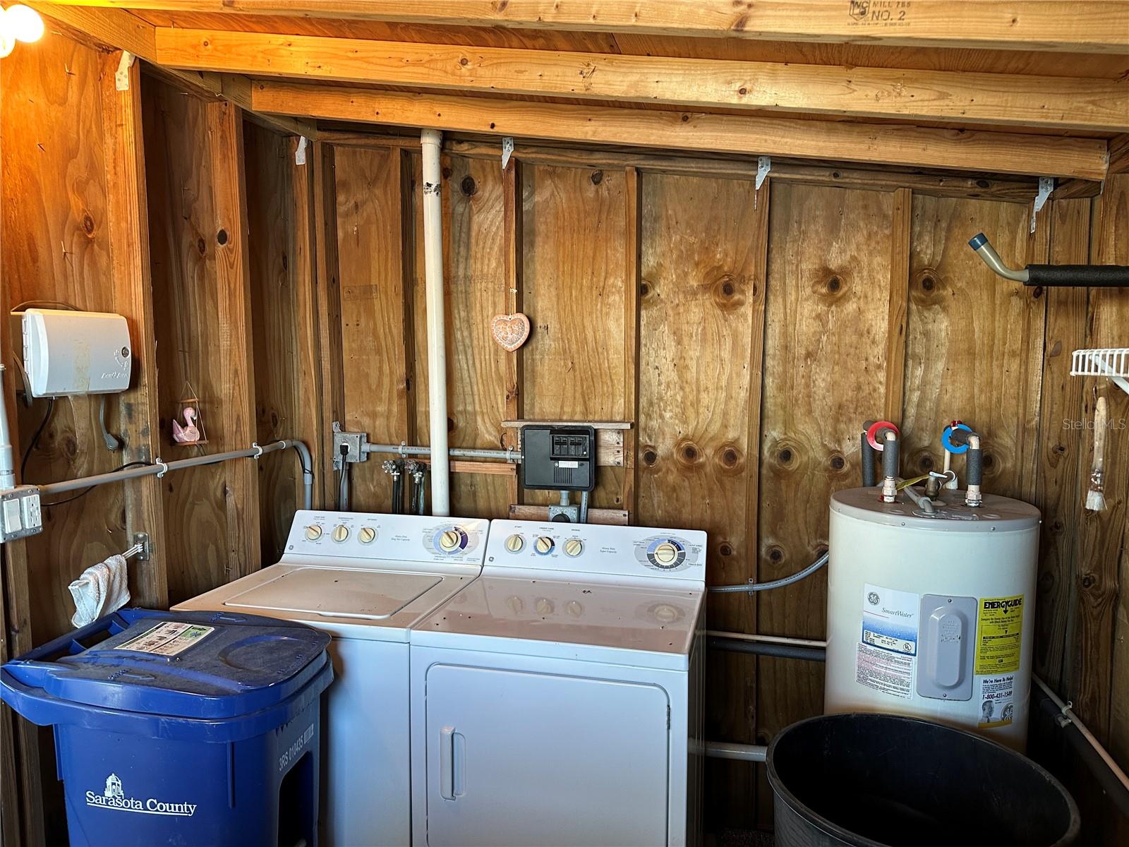 Image 6 of 16 For 109 Lakeview Drive