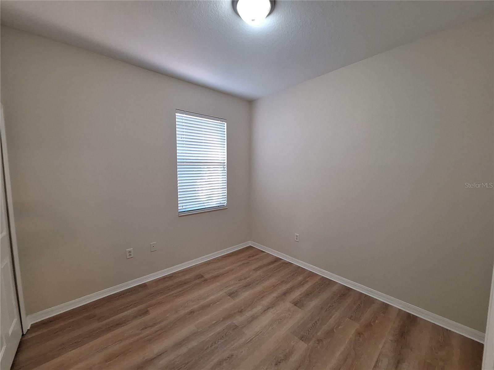 Image 21 of 35 For 3709 Parkridge Circle 7-204