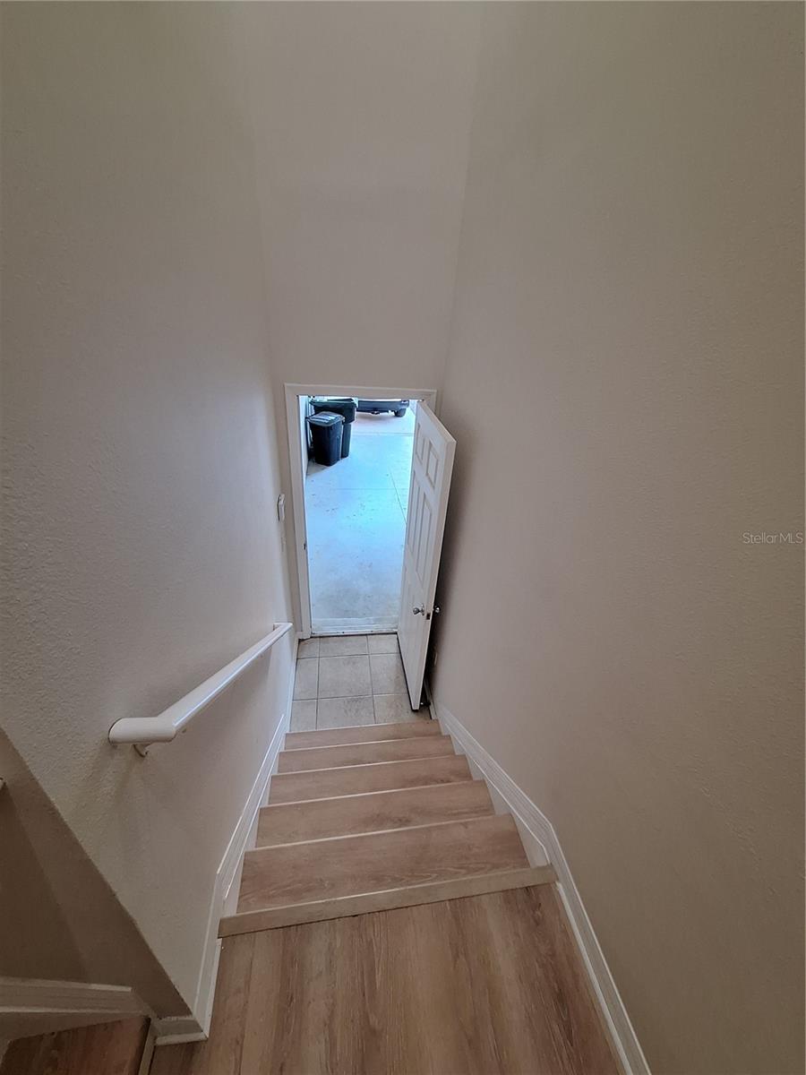 Image 29 of 35 For 3709 Parkridge Circle 7-204