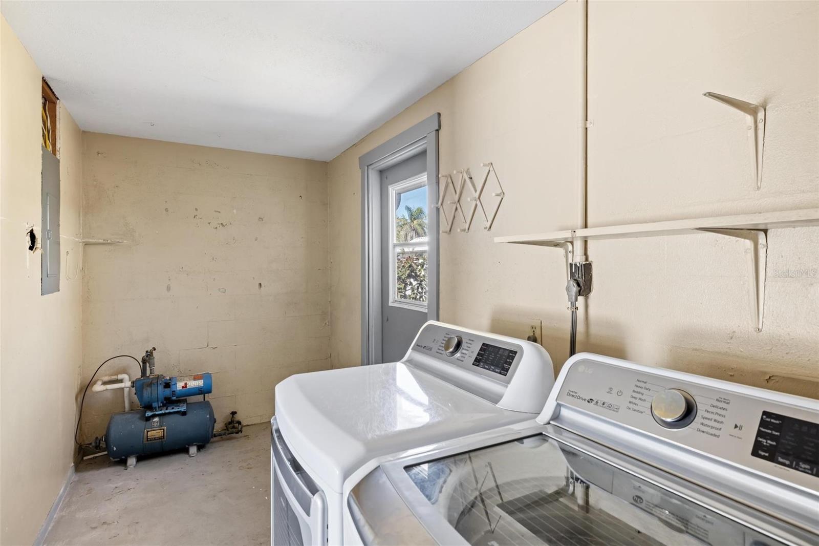 Image 22 of 24 For 1600 Maryknoll Road