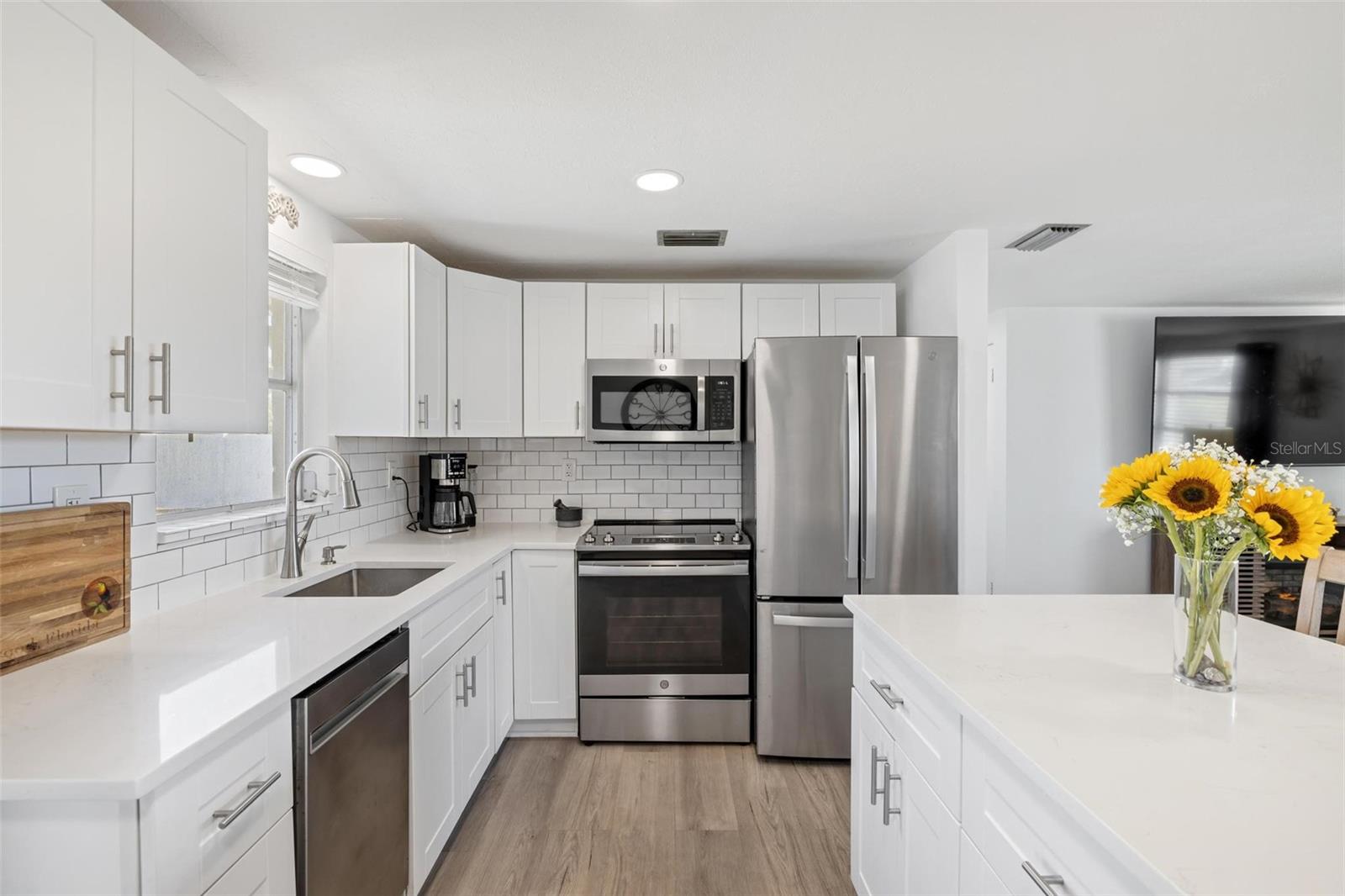 Image 9 of 24 For 1600 Maryknoll Road