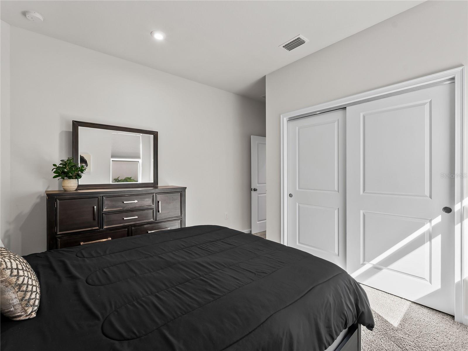 Image 18 of 76 For 20381 Minuet Place