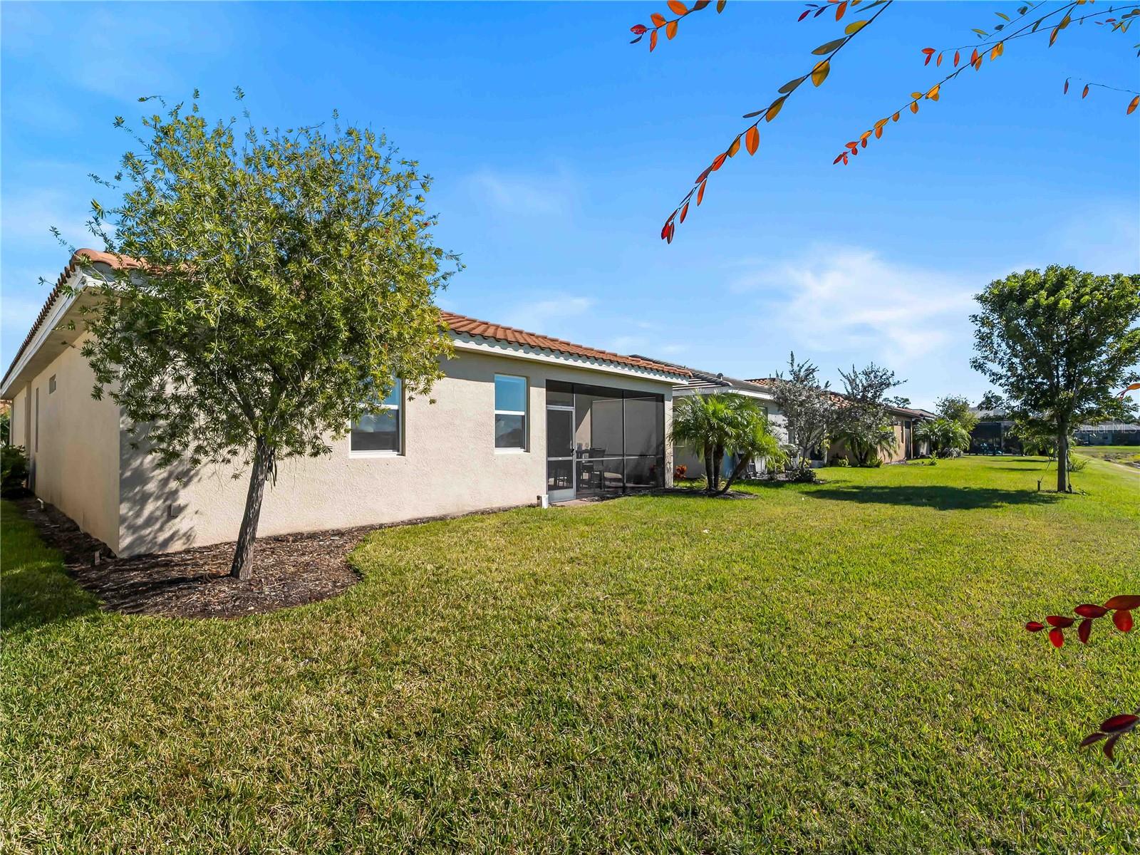 Image 49 of 76 For 20381 Minuet Place