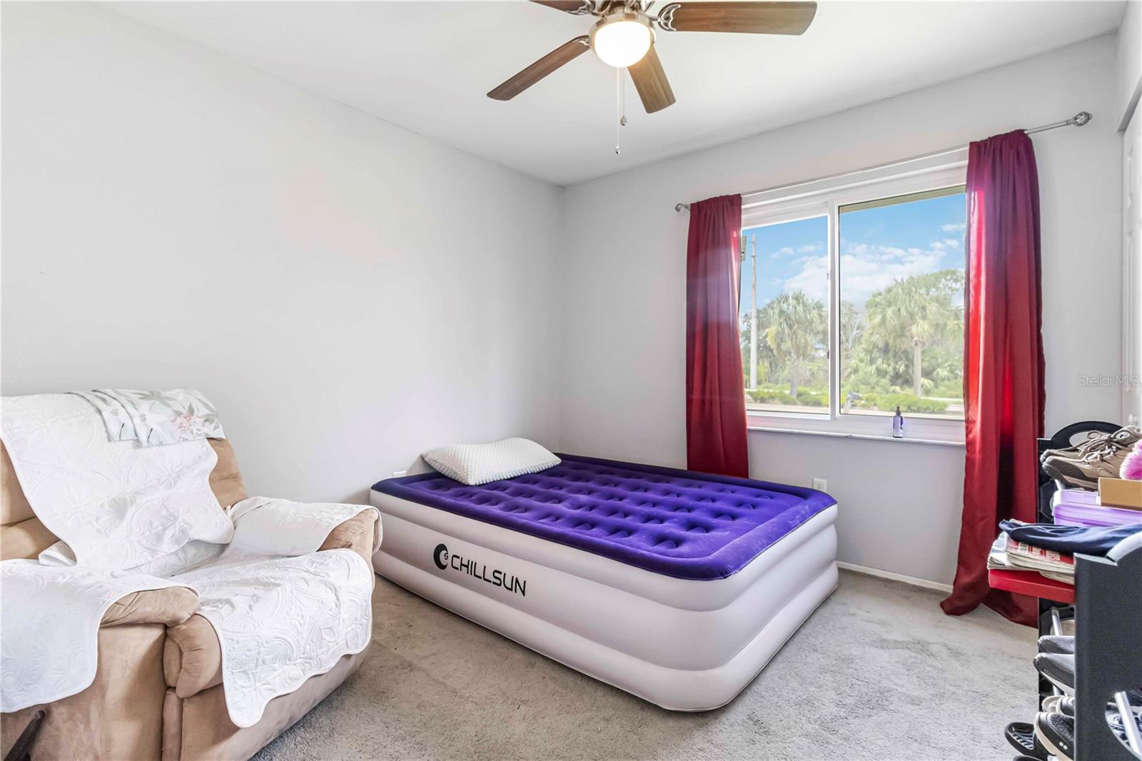 Image 18 of 38 For 20550 Edgewater Drive