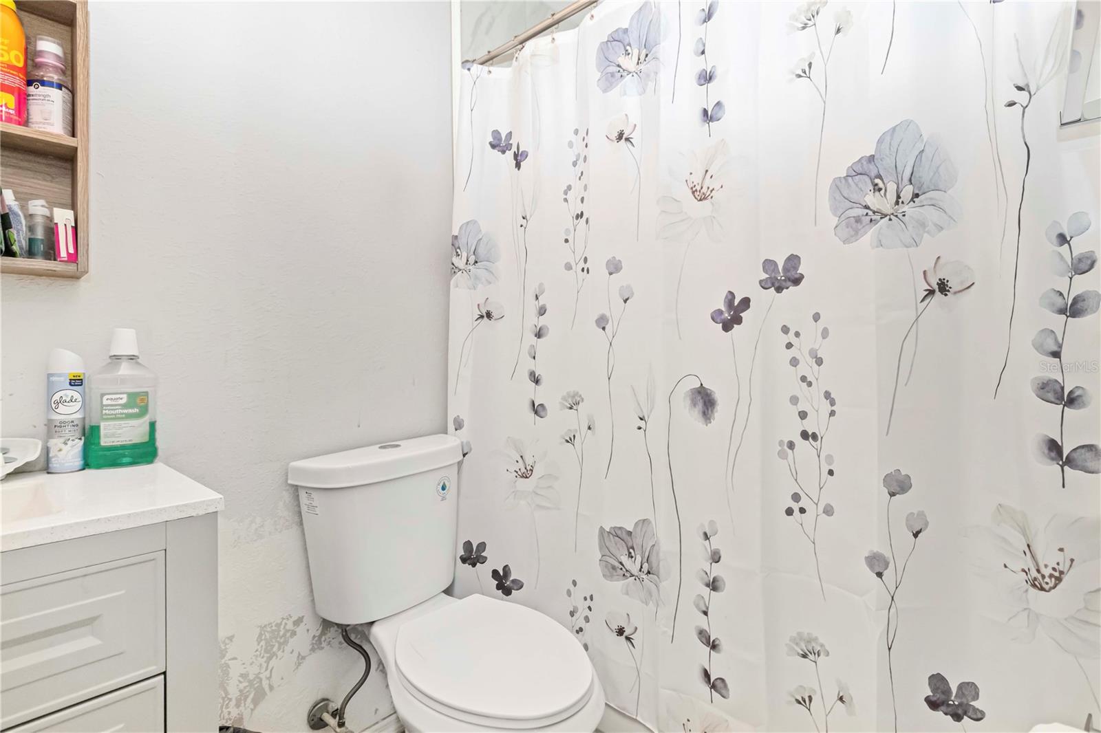 Image 25 of 38 For 20550 Edgewater Drive