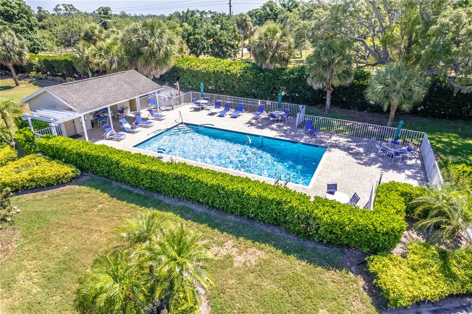 Image 41 of 48 For 841 Waterside Drive 206