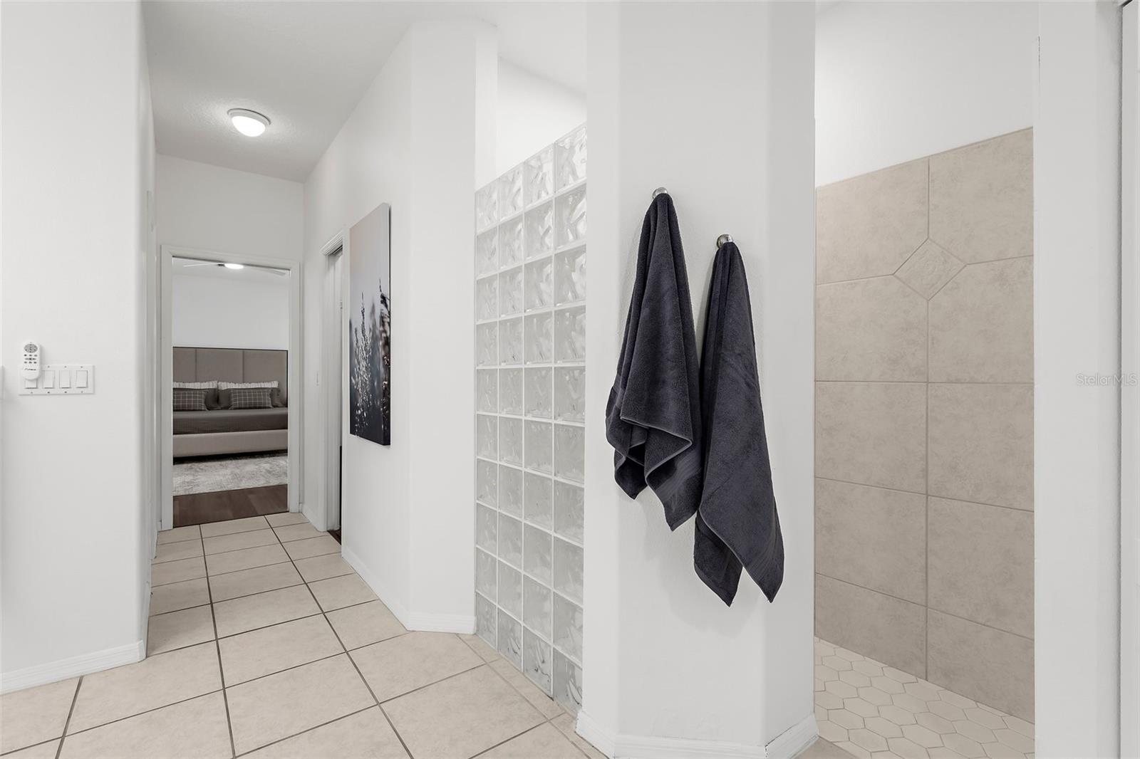 Image 20 of 72 For 710 River Road