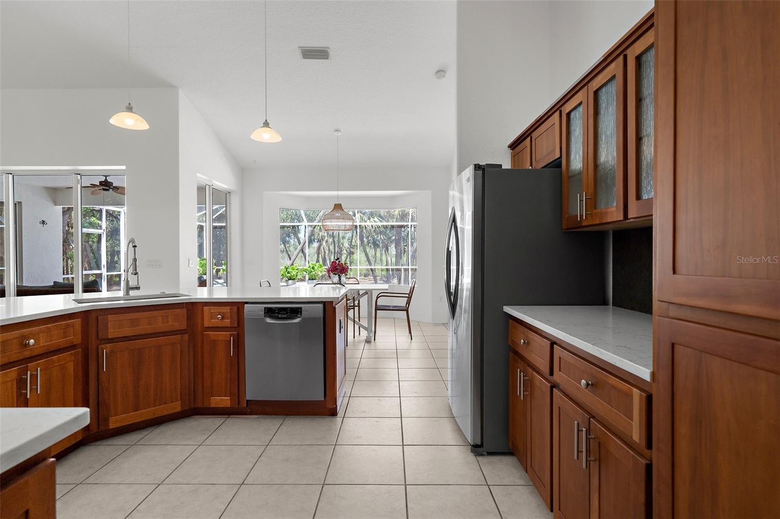 Image 23 of 72 For 710 River Road