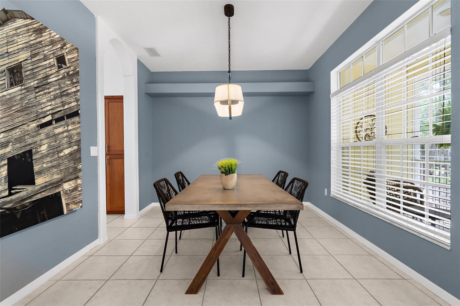 Image 27 of 72 For 710 River Road