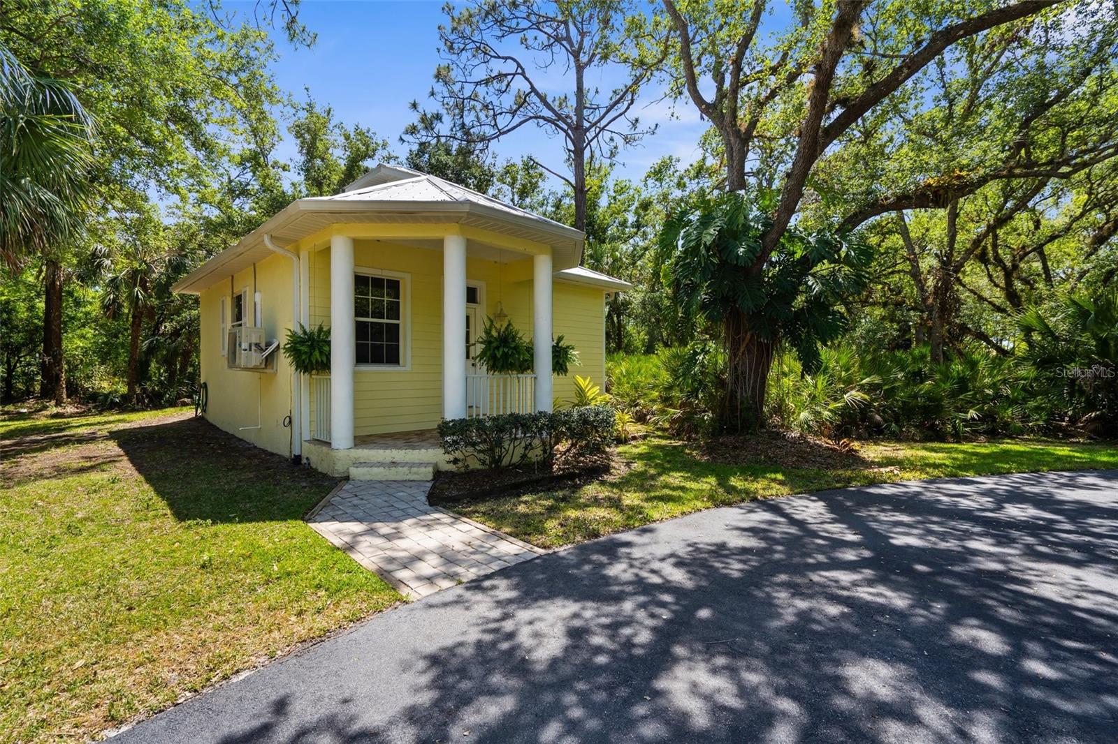 Image 44 of 72 For 710 River Road