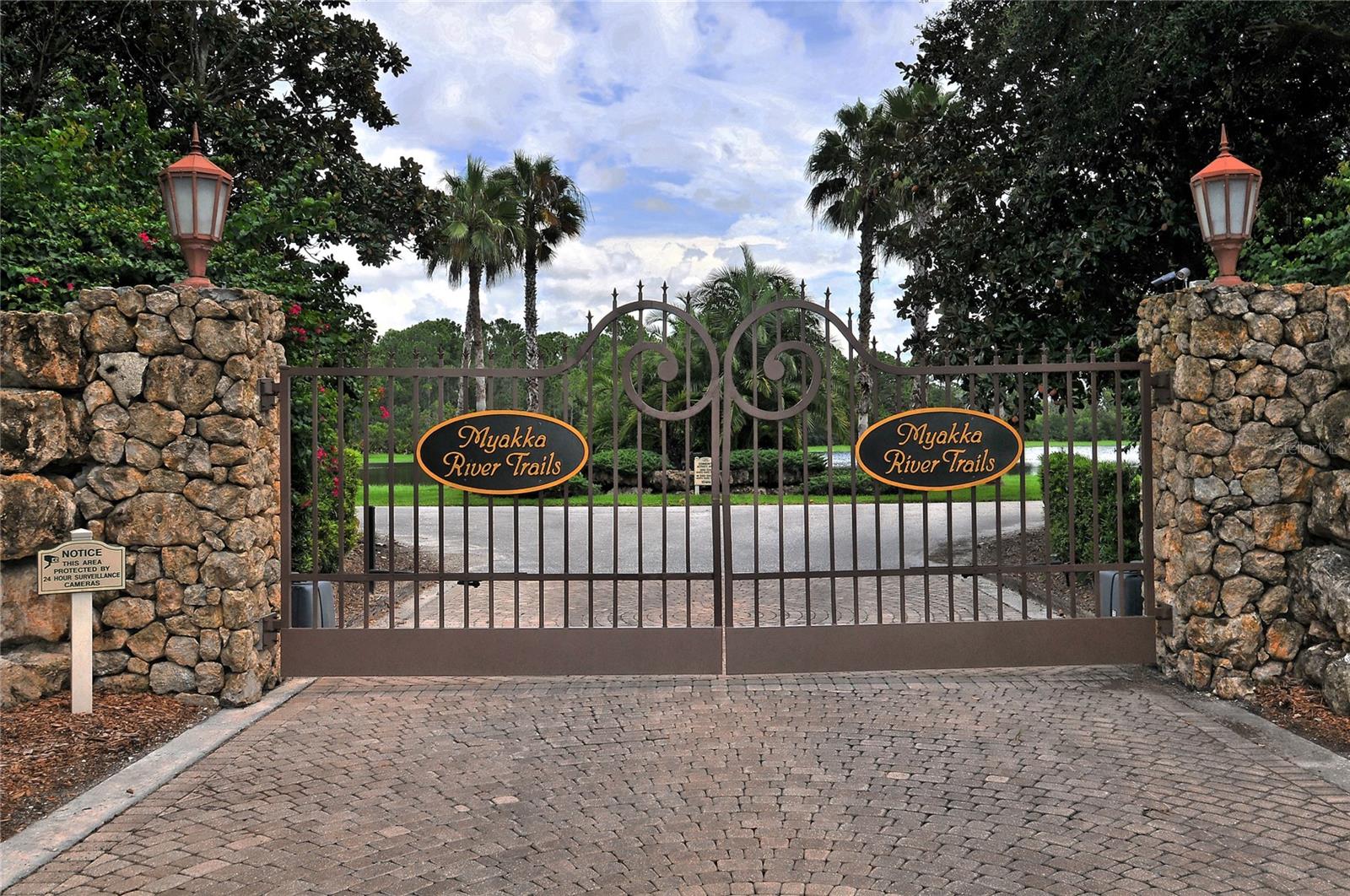 Image 46 of 72 For 710 River Road