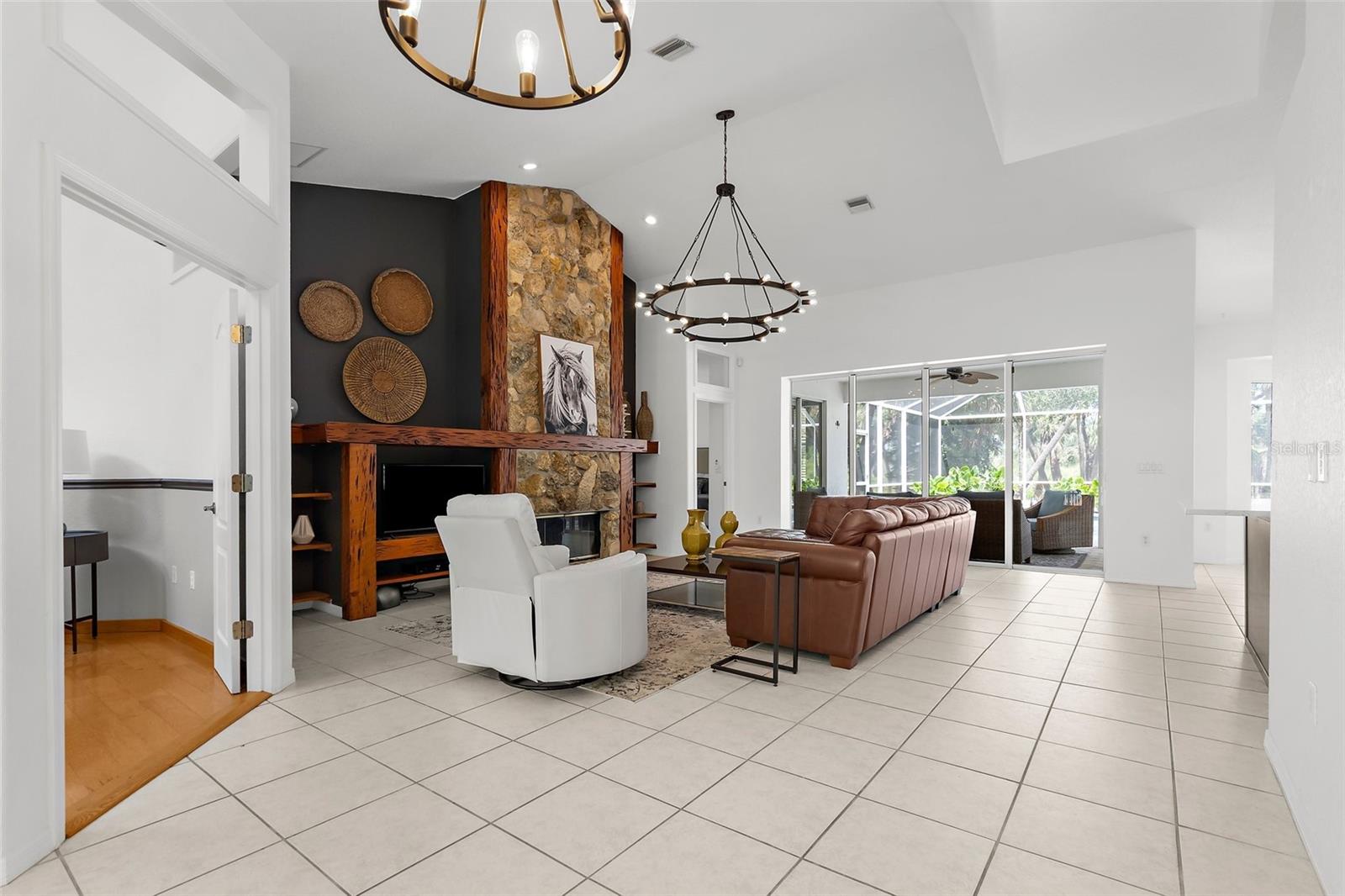 Image 9 of 72 For 710 River Road