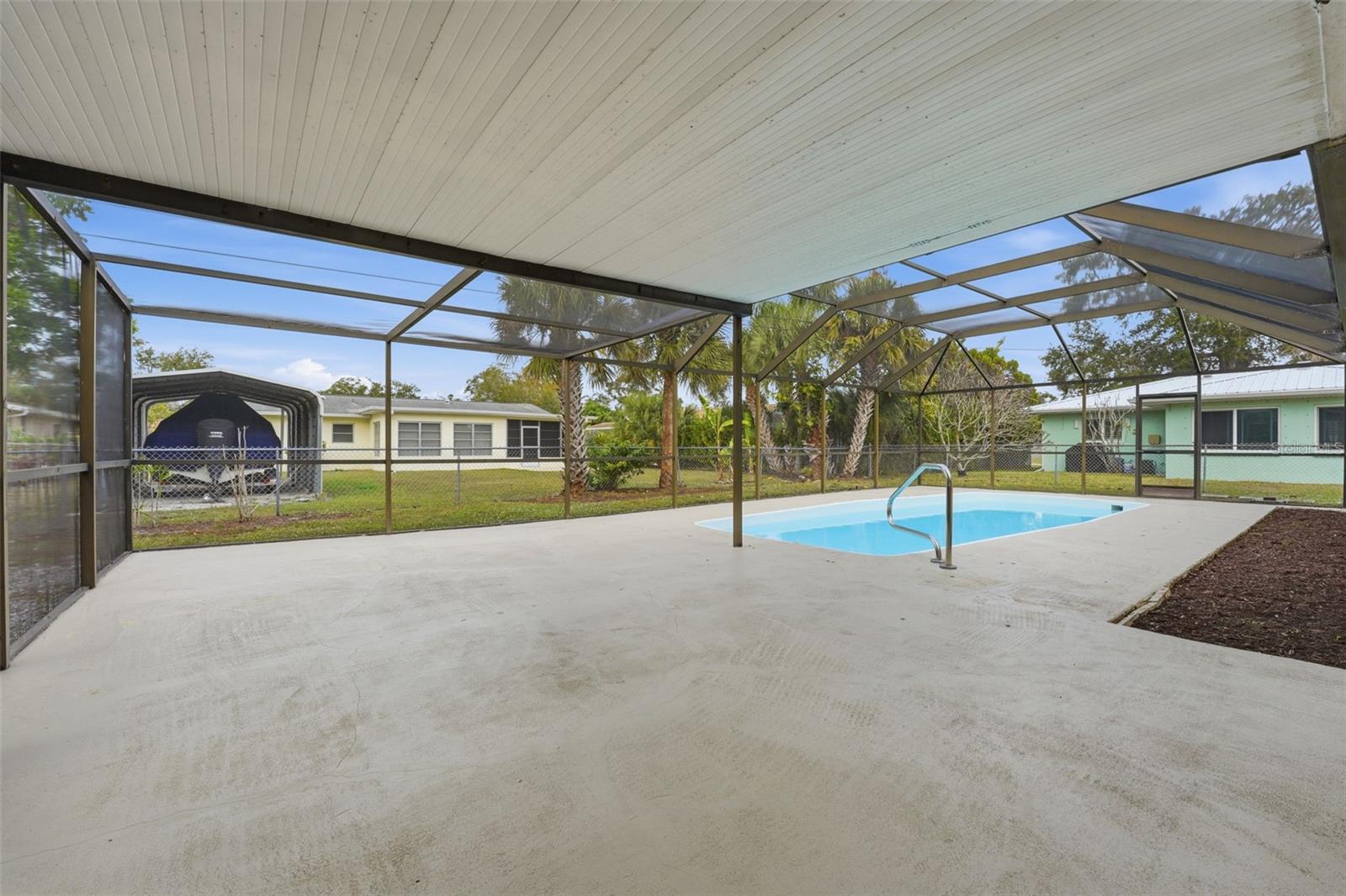 Image 26 of 37 For 285 Lorraine Avenue