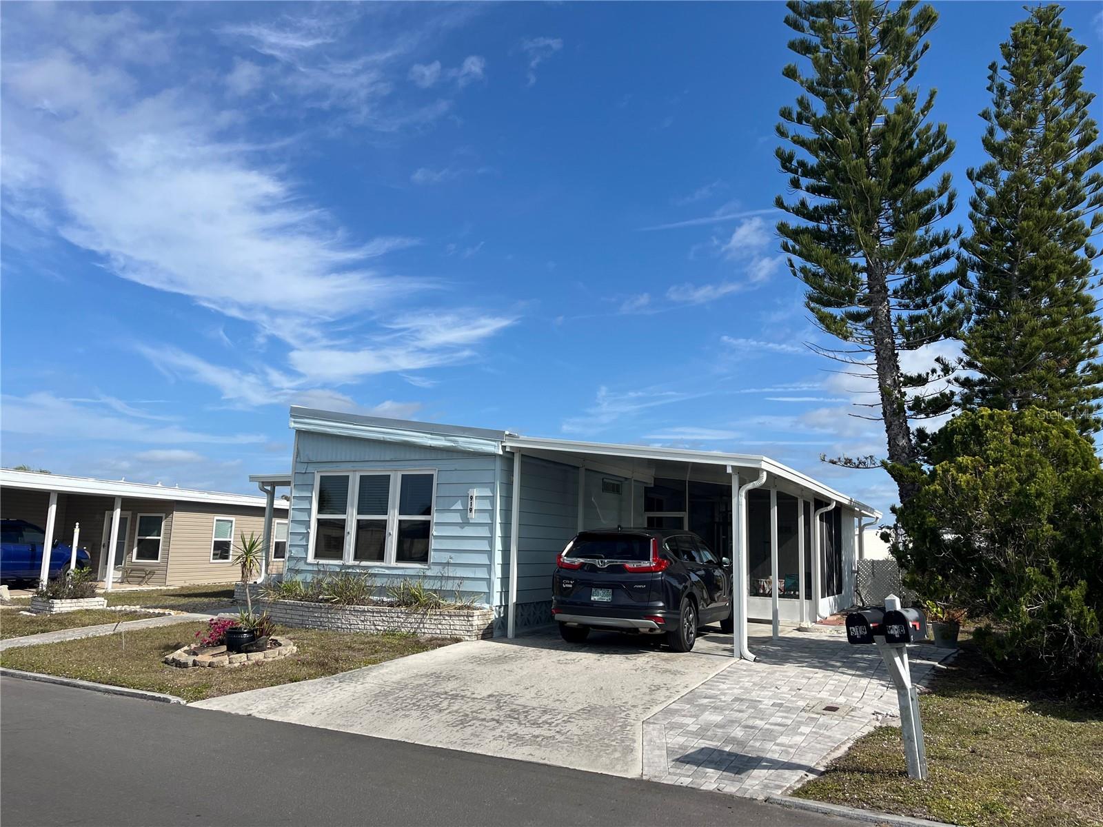 Details for 919 Cortina Boulevard, VENICE, FL 34285