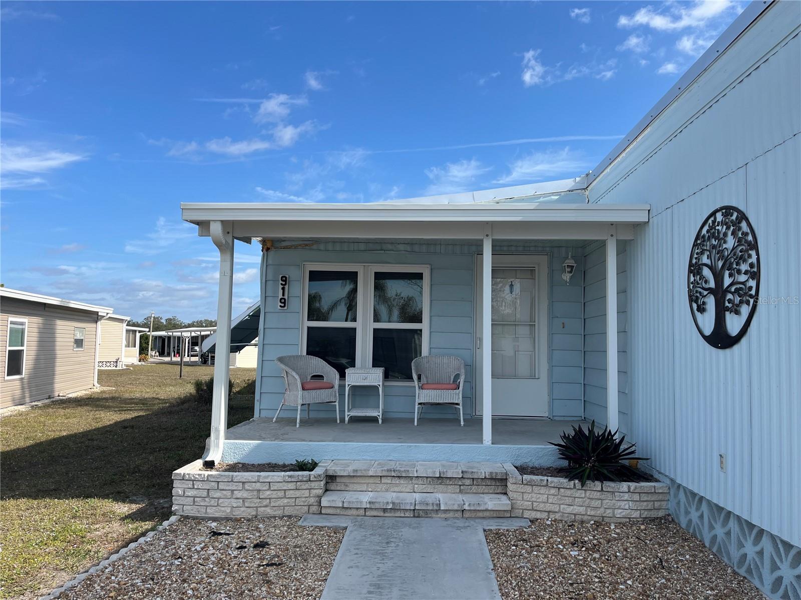 Image 3 of 53 For 919 Cortina Boulevard