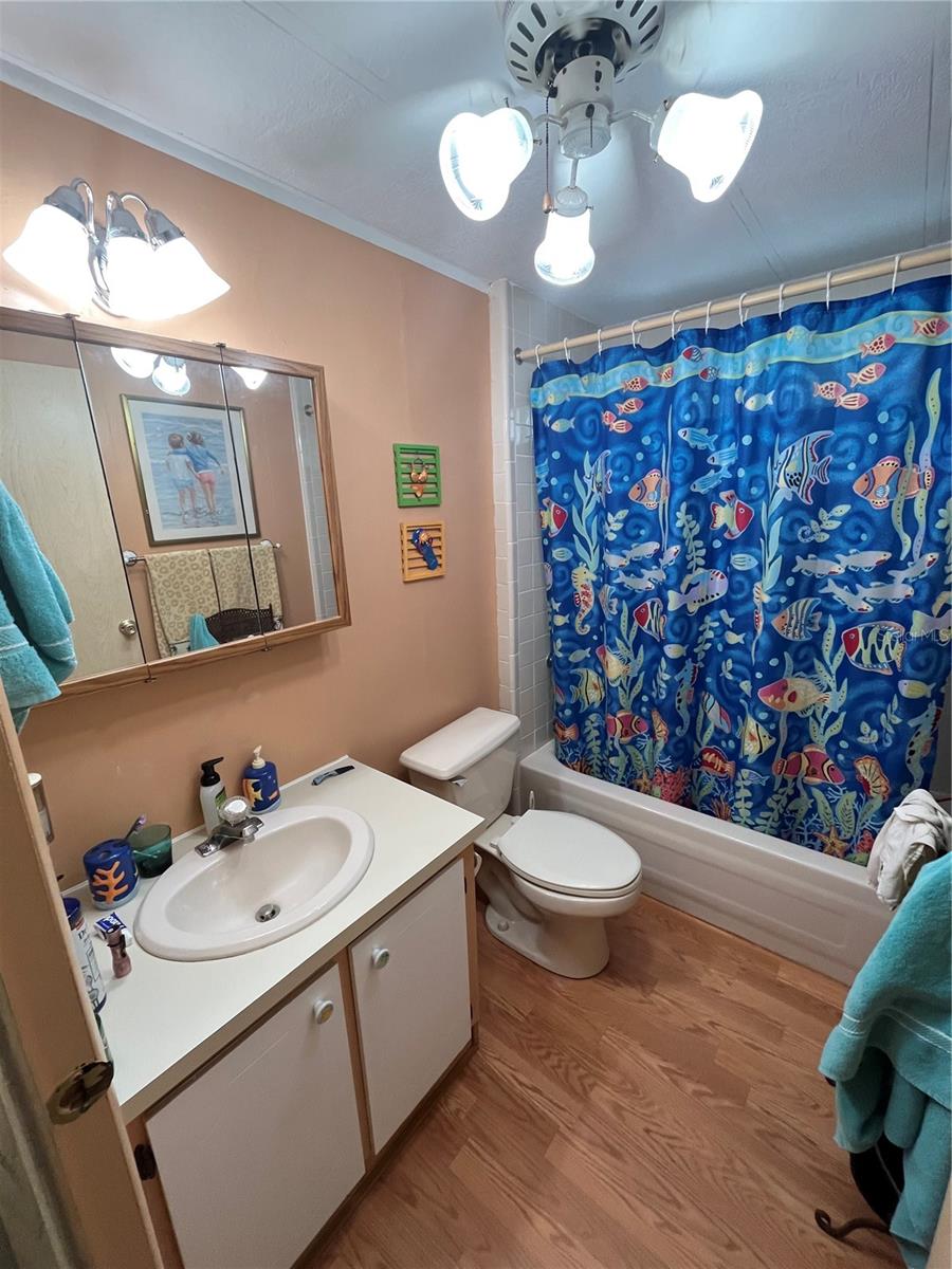 Image 49 of 53 For 919 Cortina Boulevard