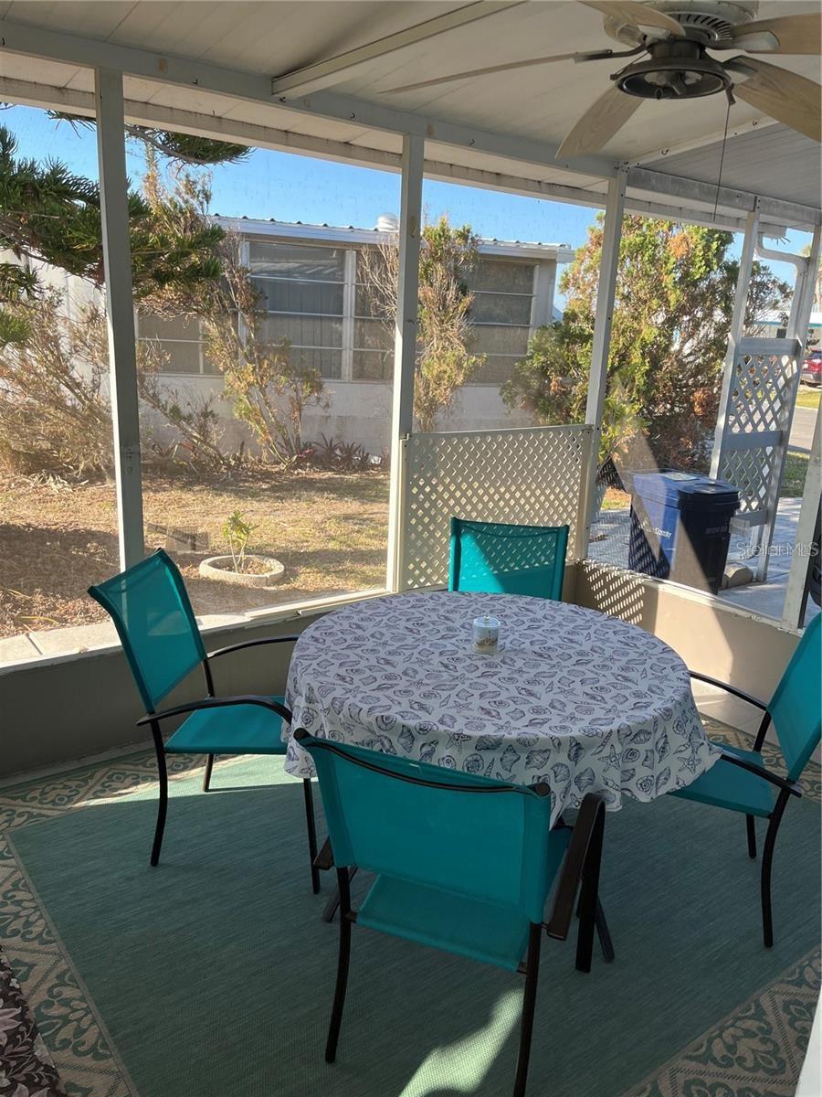 Image 7 of 53 For 919 Cortina Boulevard