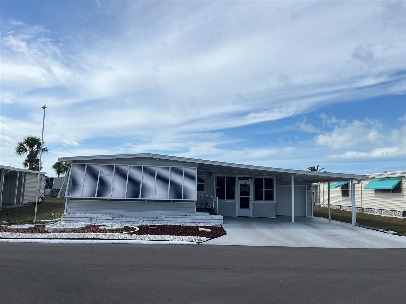 Details for 826 Trento Drive, VENICE, FL 34285