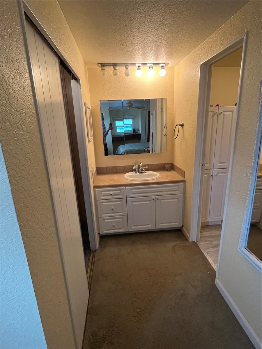 Image 36 of 52 For 826 Trento Drive