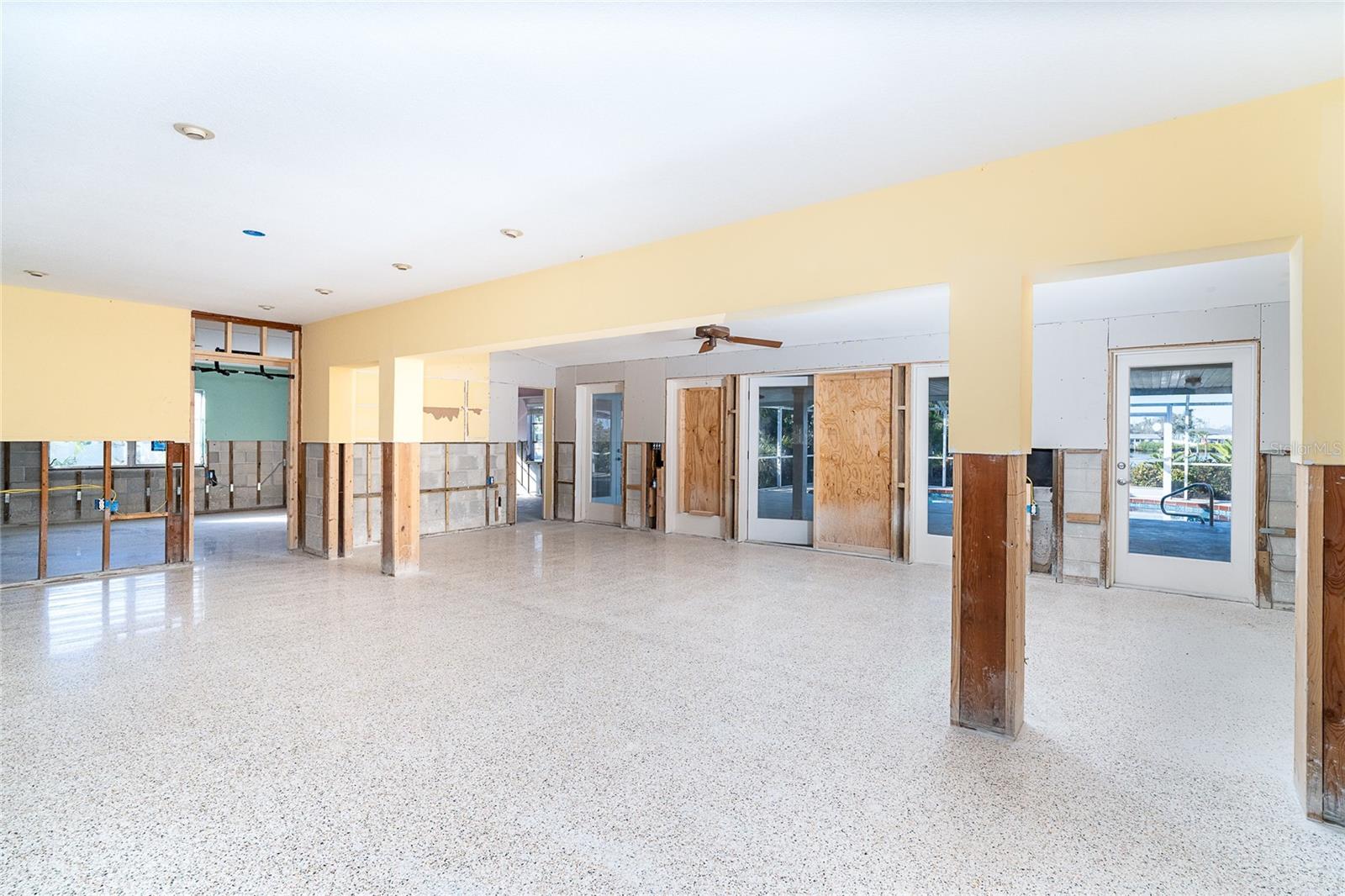 Image 24 of 49 For 1260 Maryknoll Road